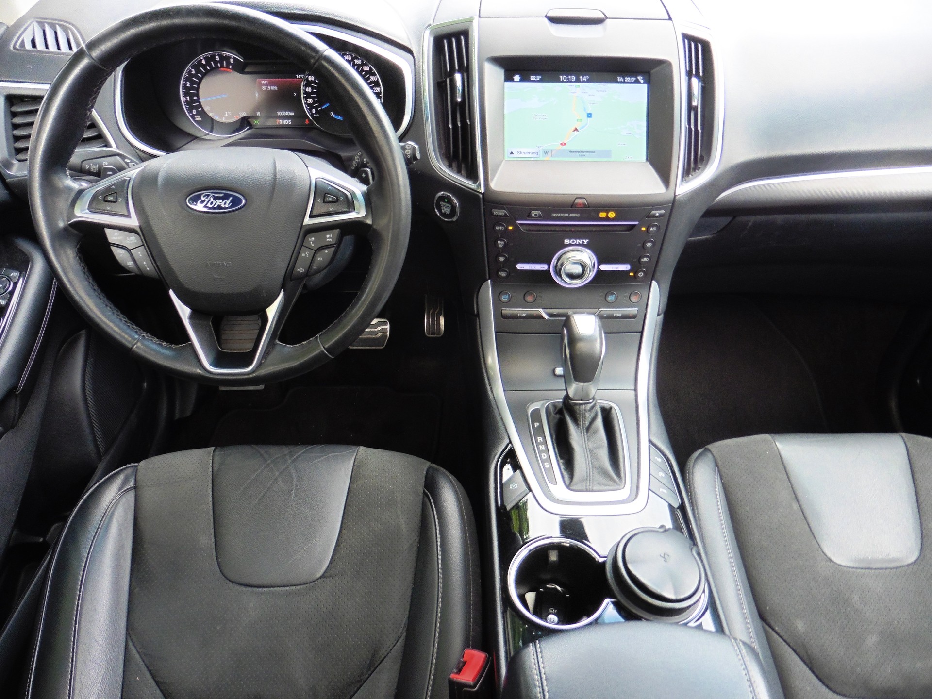 FORD Edge 2.0 TDCi ST-Line 4WD PowerShift-image-13