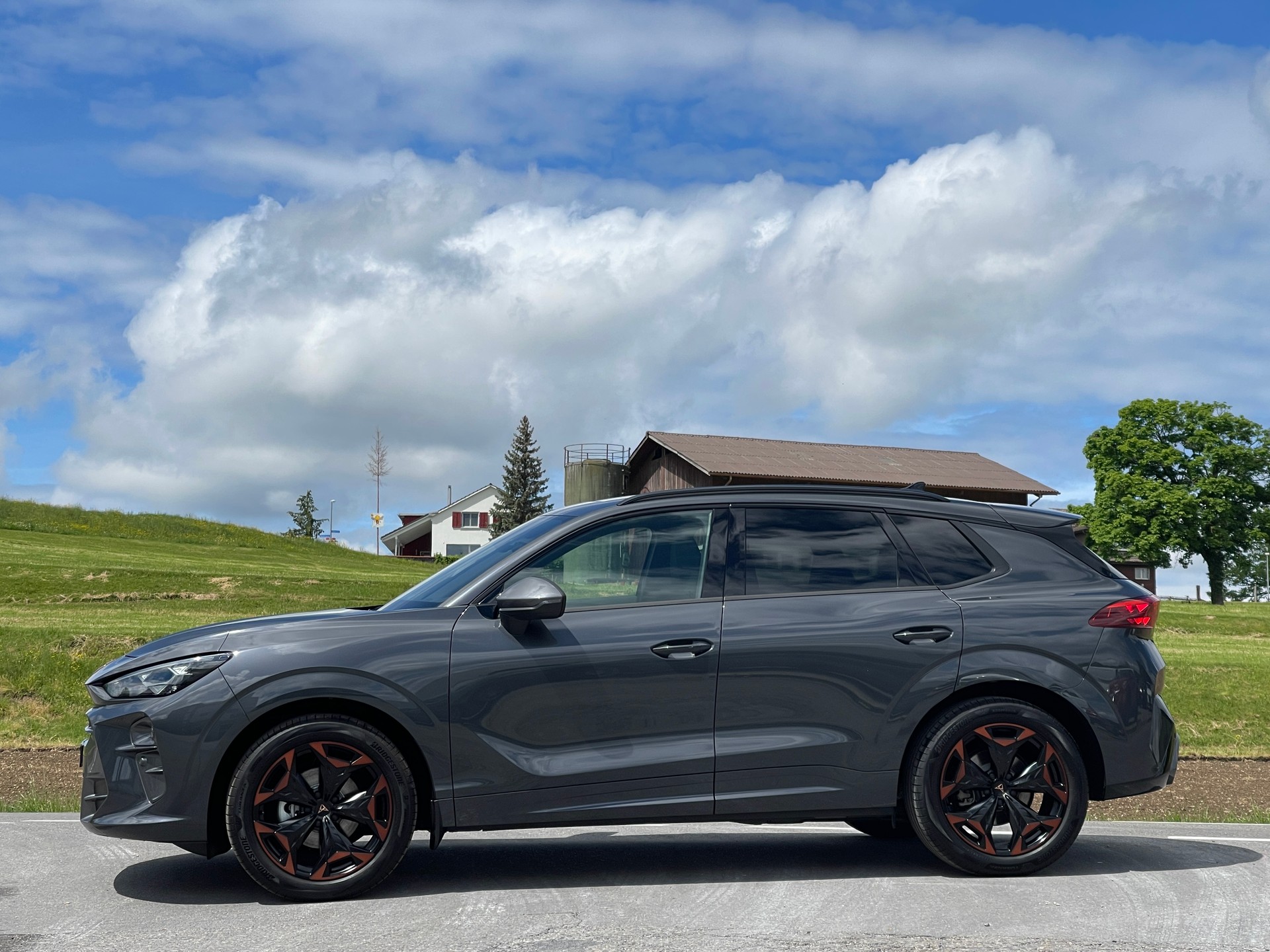 CUPRA Terramar 1.5 eTSI DSG-showroom-element-1