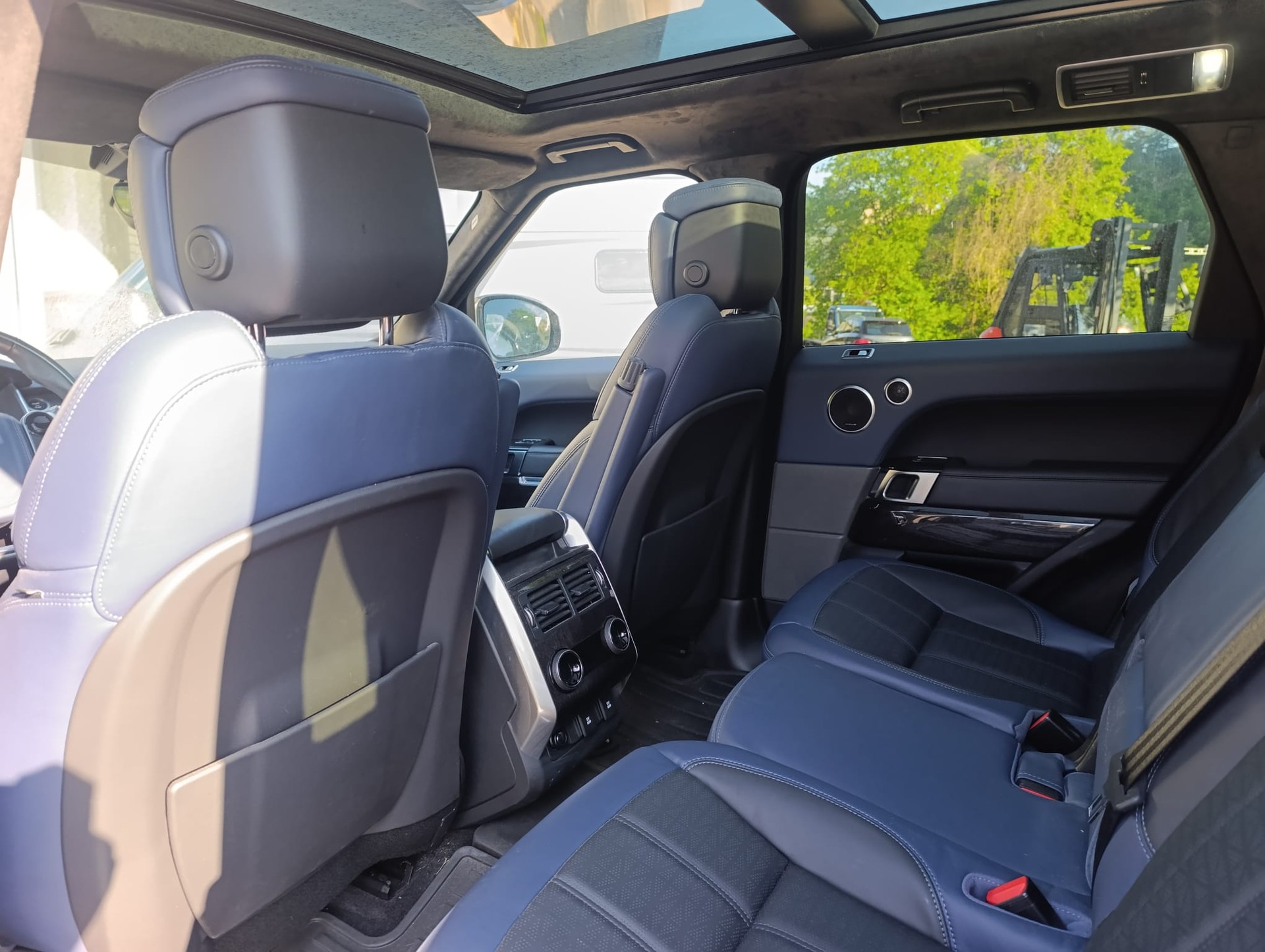 LAND ROVER Range Rover Sport 5.0 V8 S/C HSE Dynamic Automatic-image-6