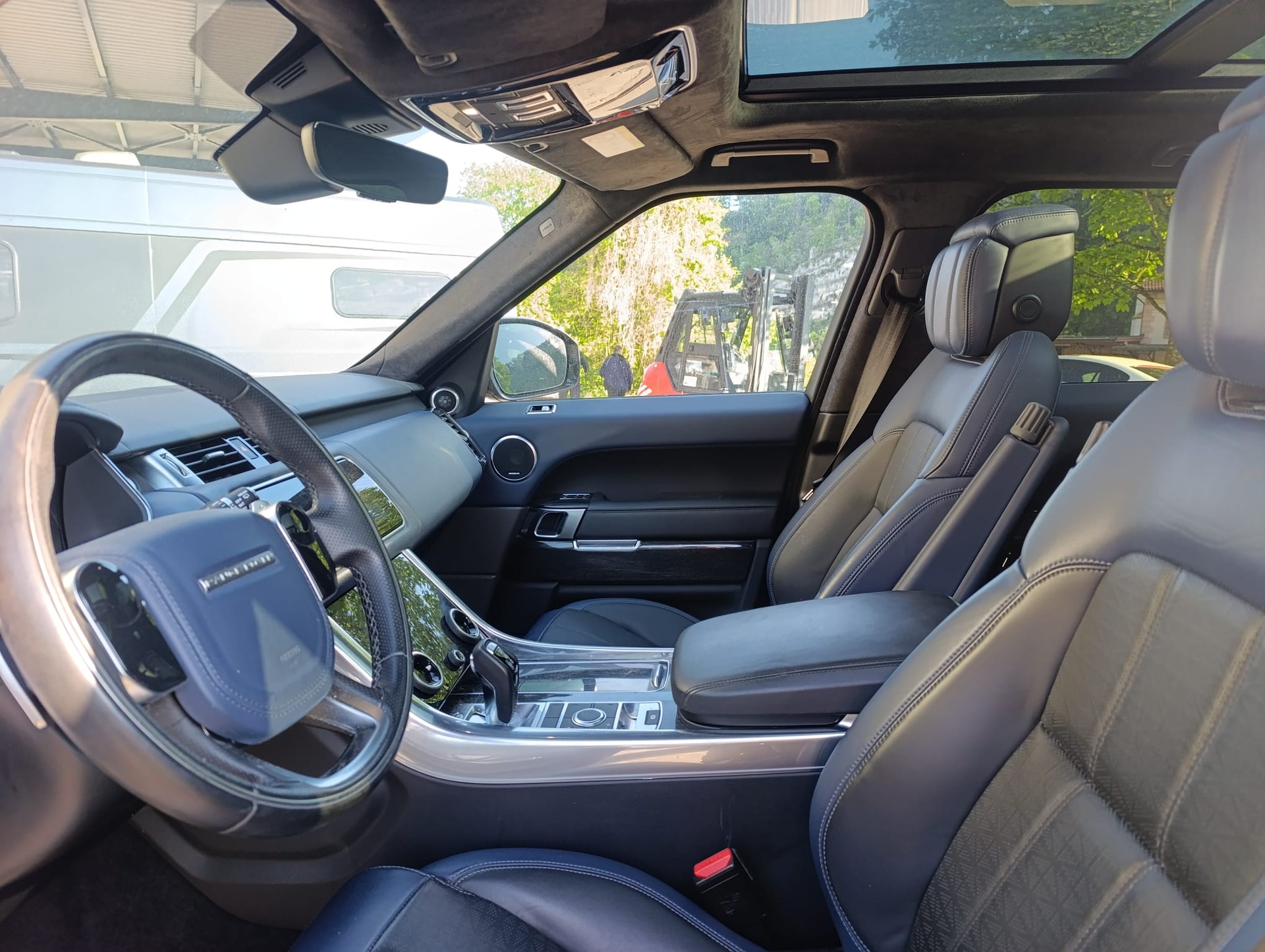 LAND ROVER Range Rover Sport 5.0 V8 S/C HSE Dynamic Automatic-image-5