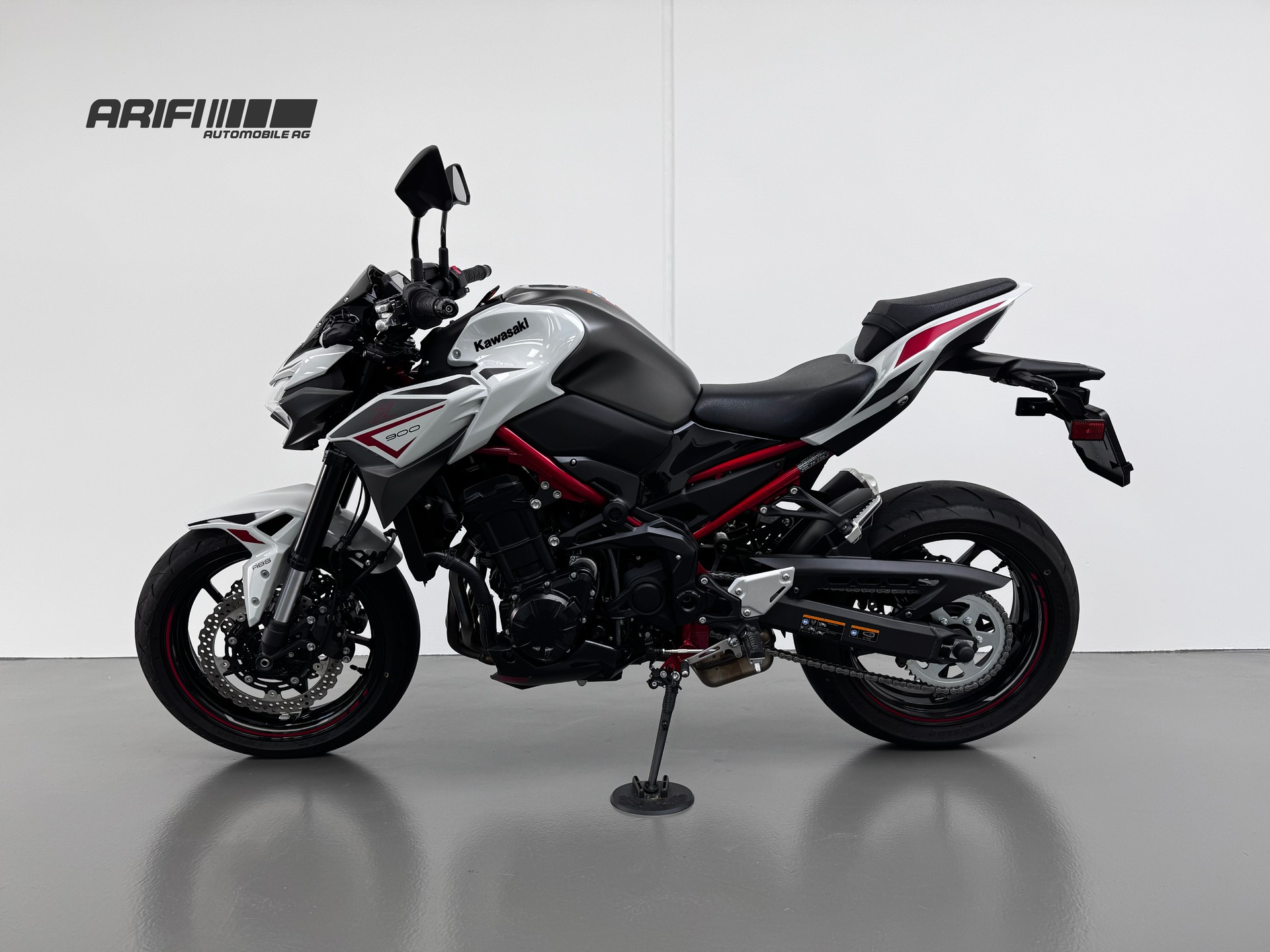KAWASAKI Z 900 (35kW)-image-11