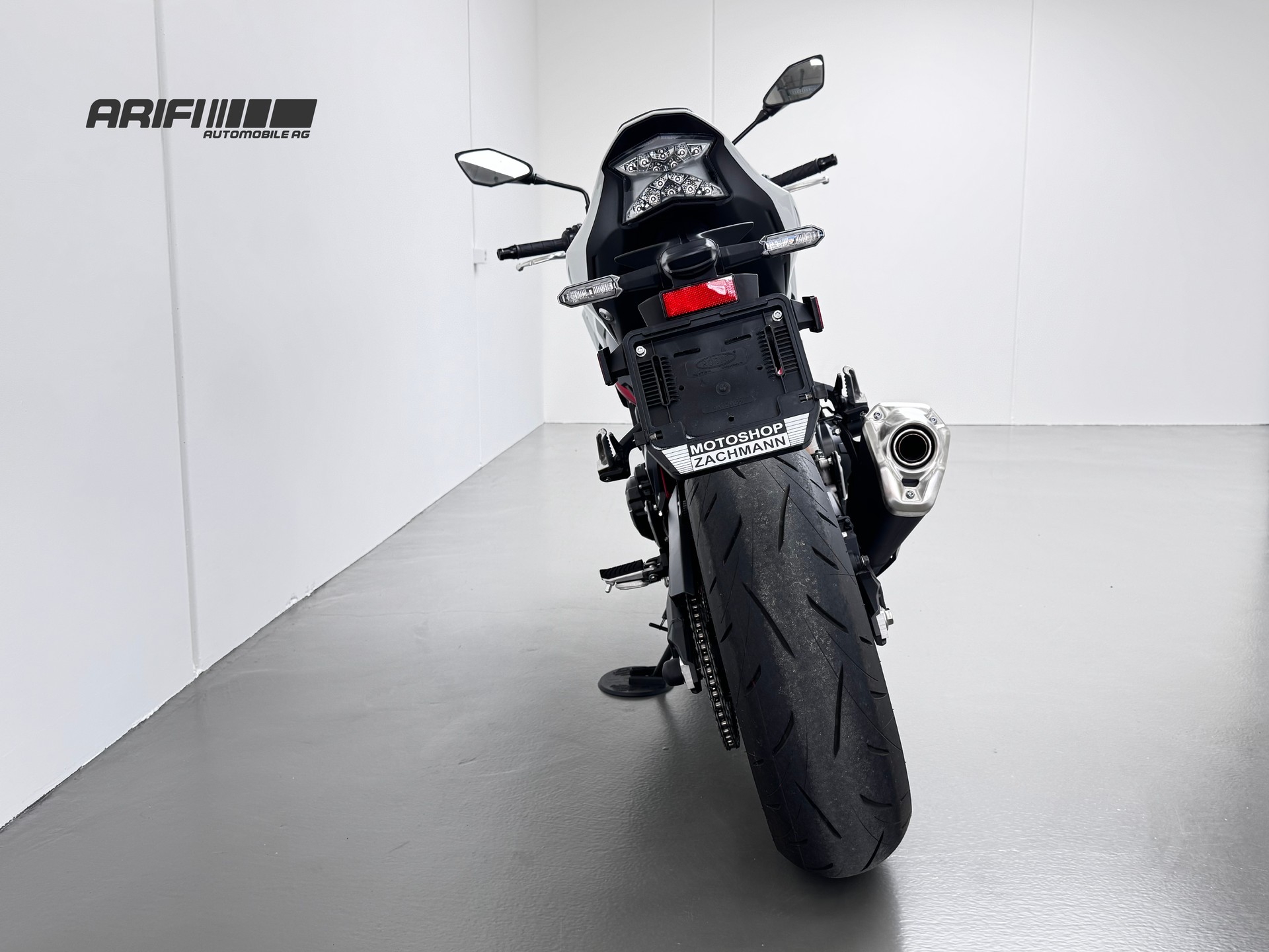 KAWASAKI Z 900 (35kW)-image-8