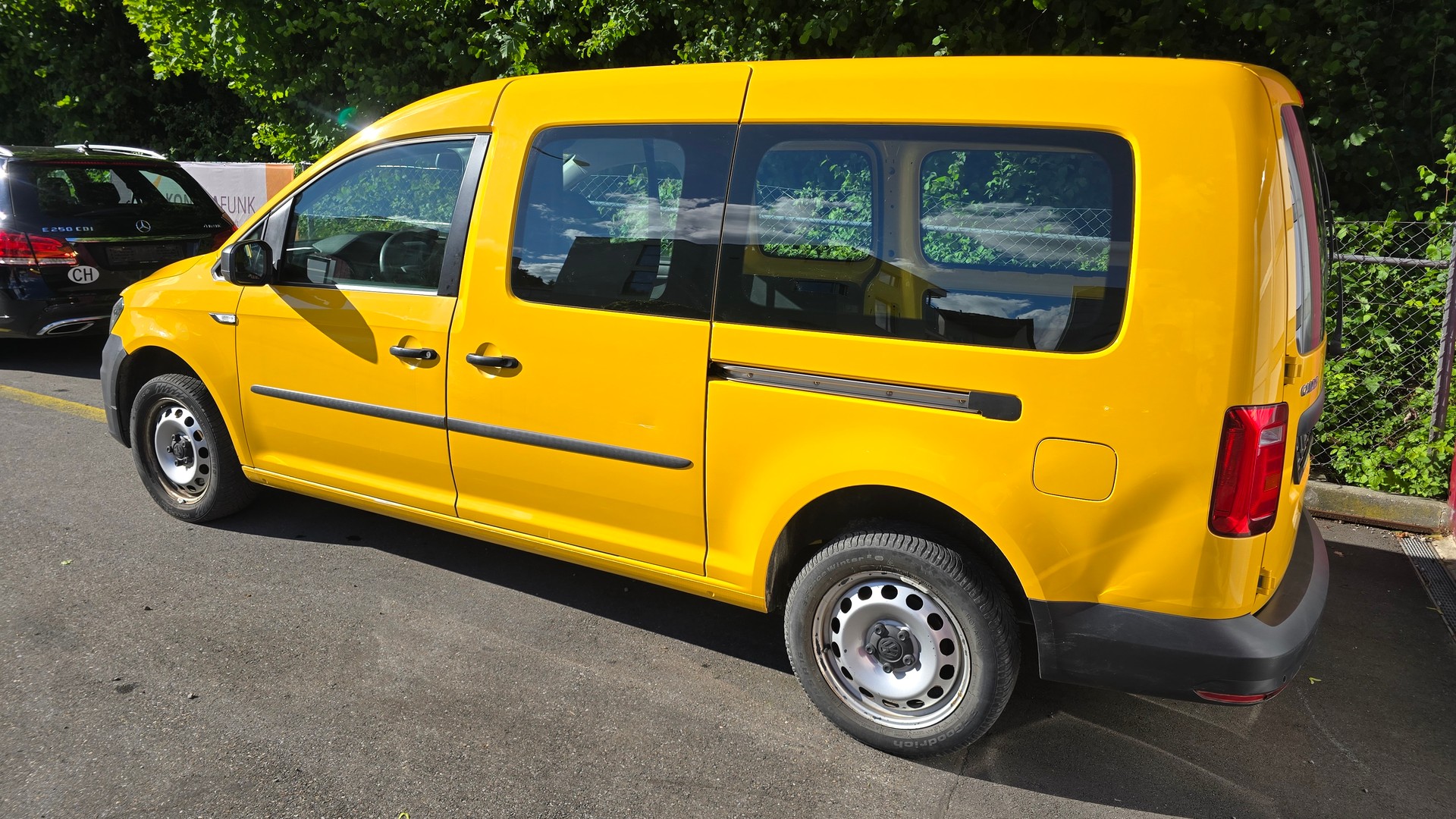 VW Caddy Maxi 2.0TDI 4Mot. BlueMotion Technology DSG-image-4
