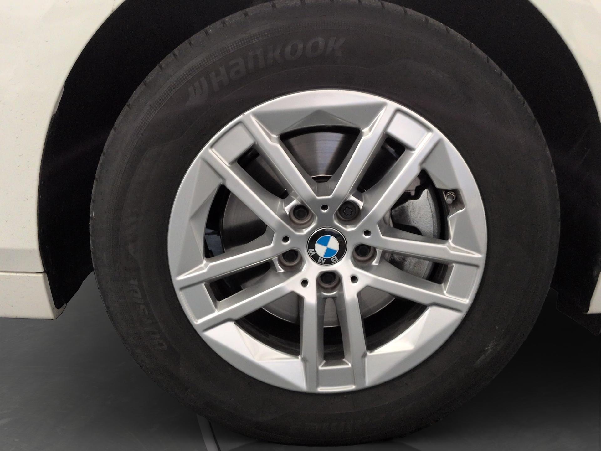 BMW 218i Active Tourer DKG-image-17