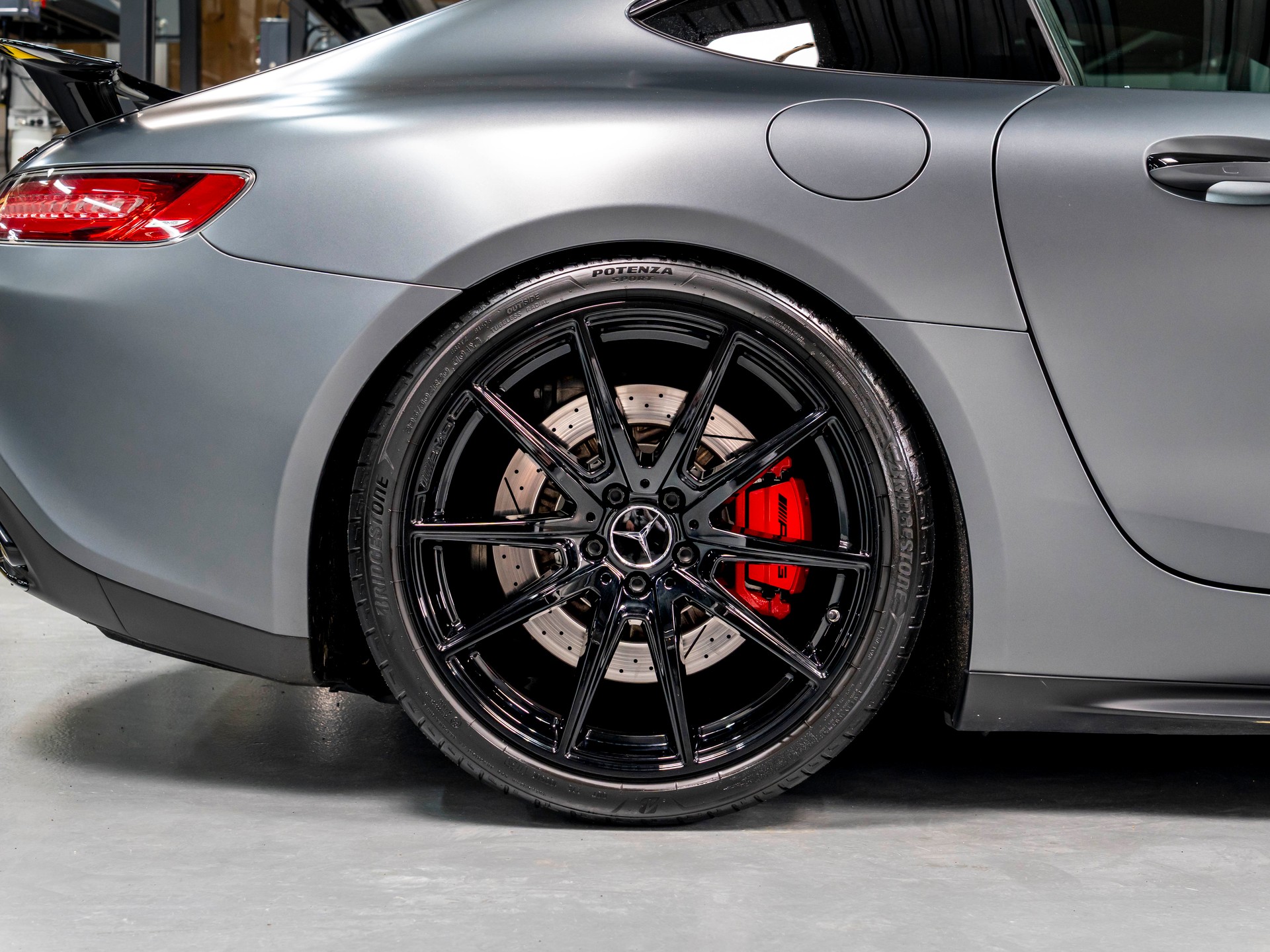 MERCEDES-BENZ AMG GT S Edition 1 Speedshift DCT-image-9