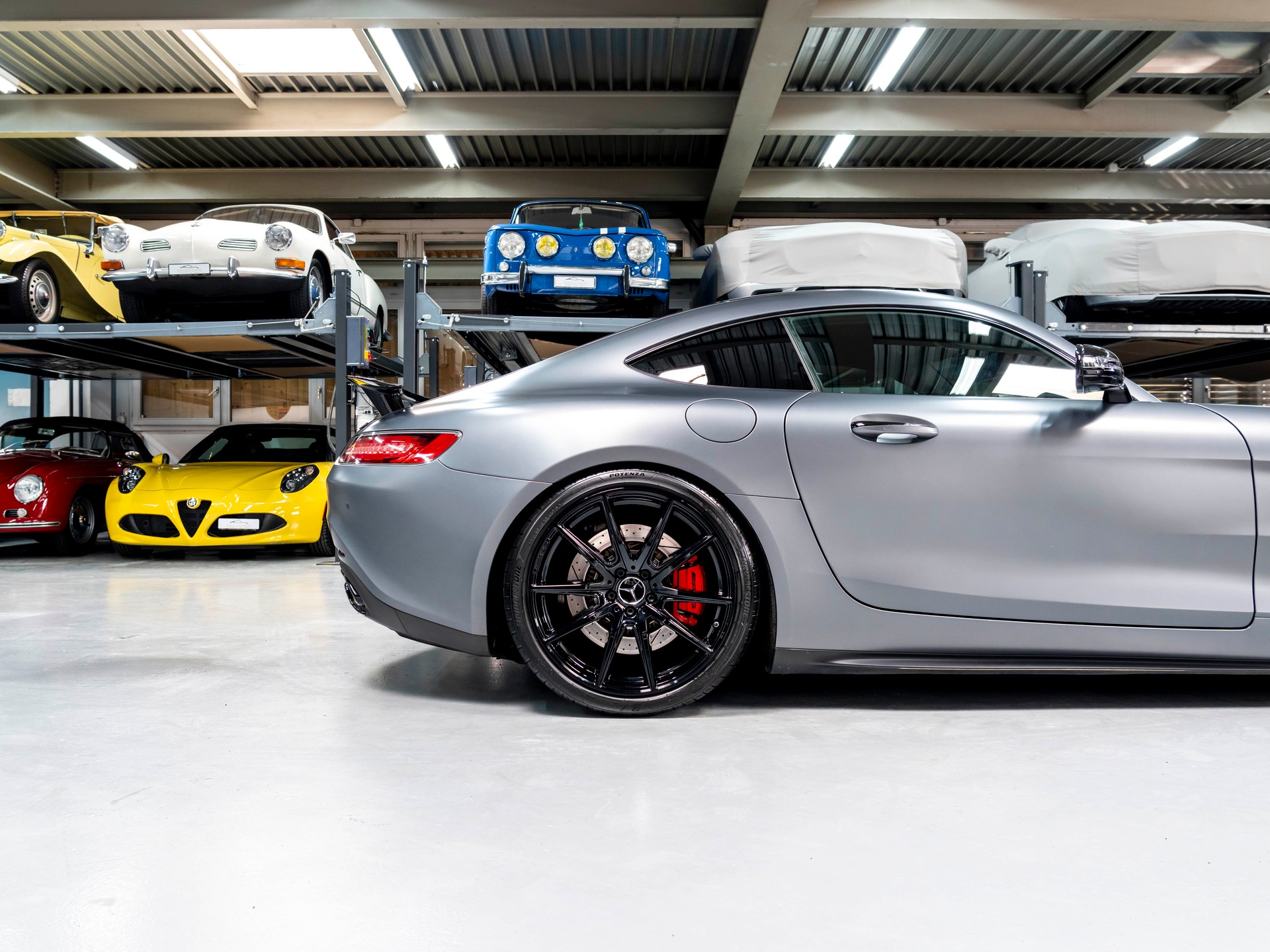 MERCEDES-BENZ AMG GT S Edition 1 Speedshift DCT-image-17