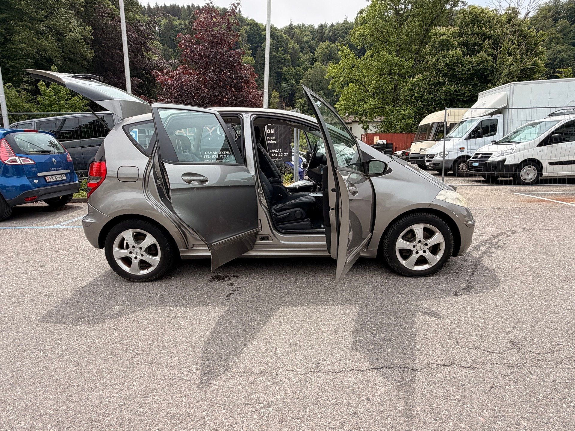 MERCEDES-BENZ A 200 Avantgarde-image-19