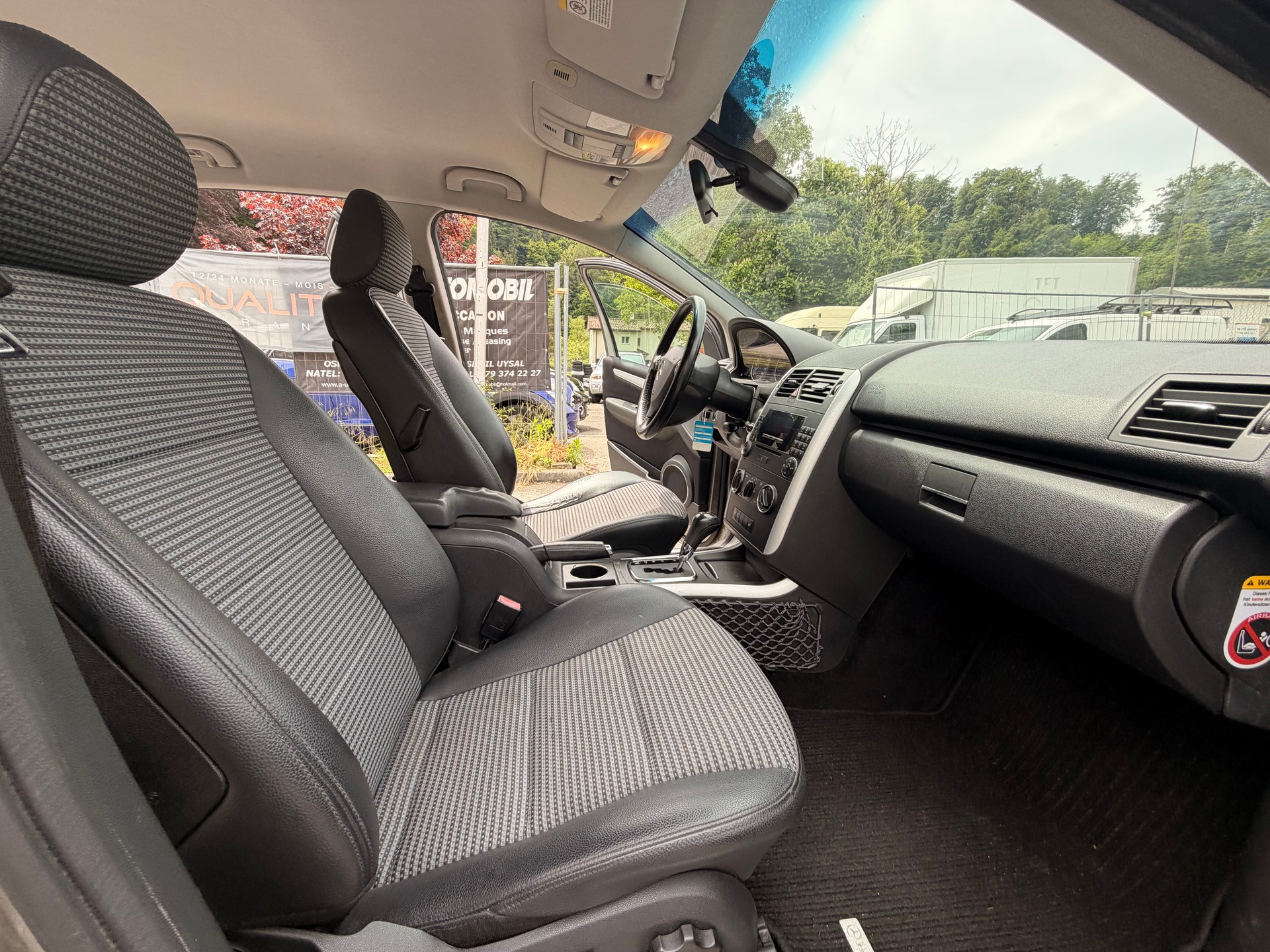 MERCEDES-BENZ A 200 Avantgarde-image-12