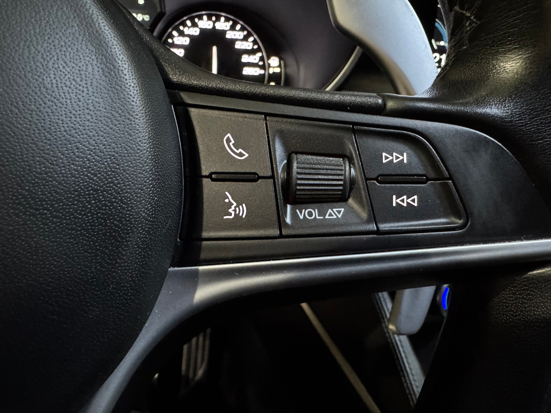 ALFA ROMEO Stelvio 2.0 Super Q4 Automatic | CH |-image-19