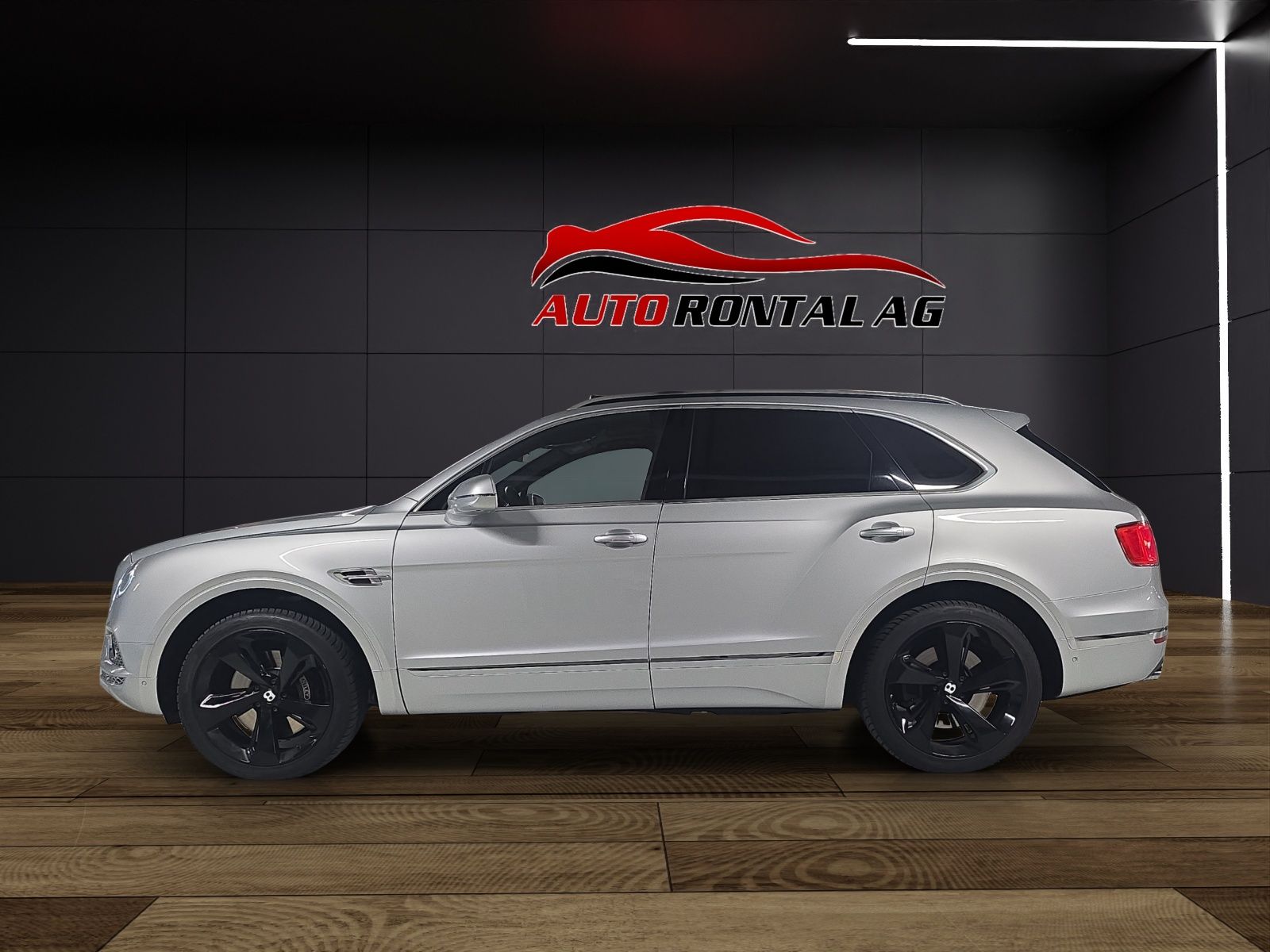 BENTLEY Bentayga W12-showroom-element-3