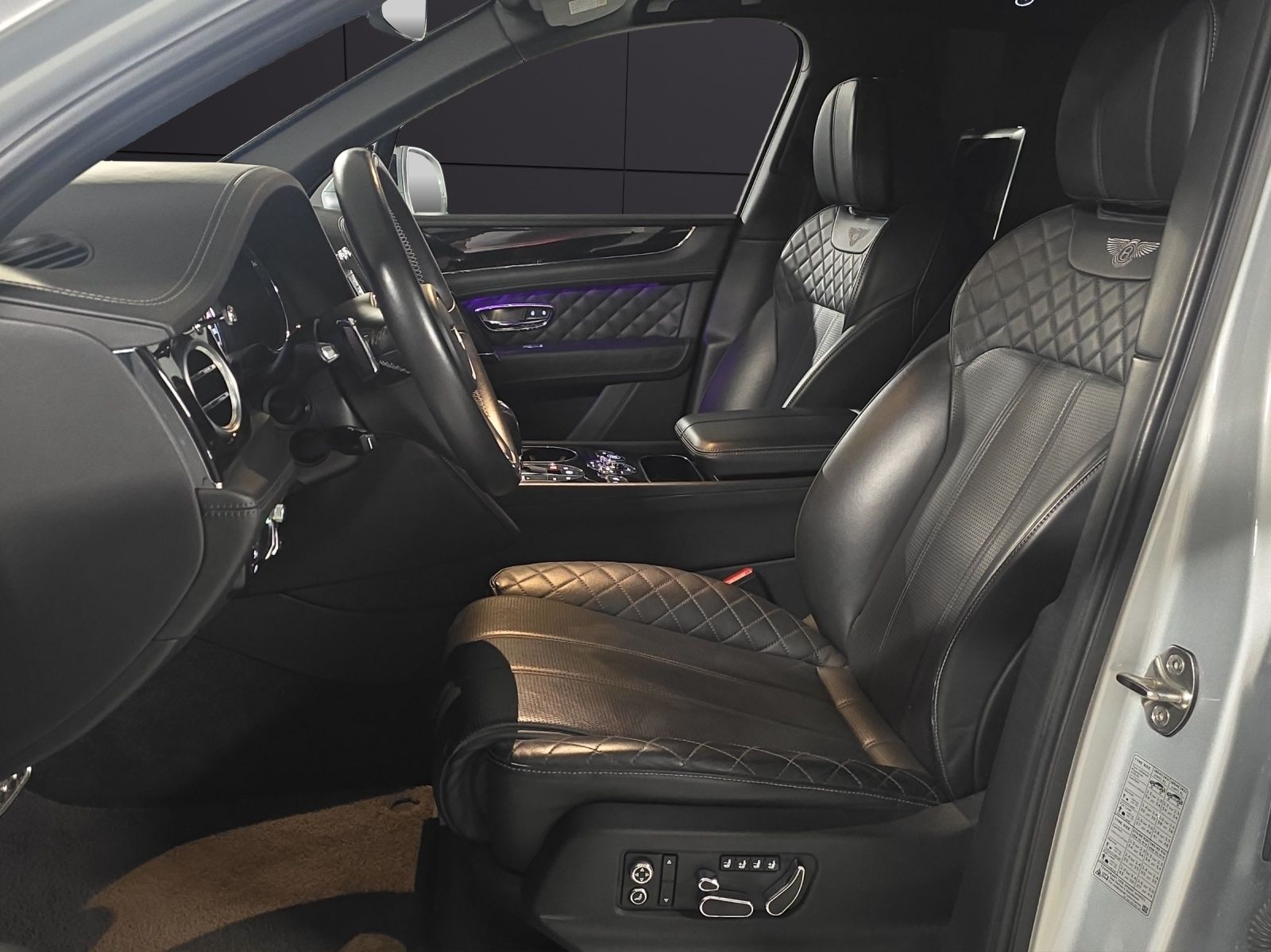 BENTLEY Bentayga W12-image-8