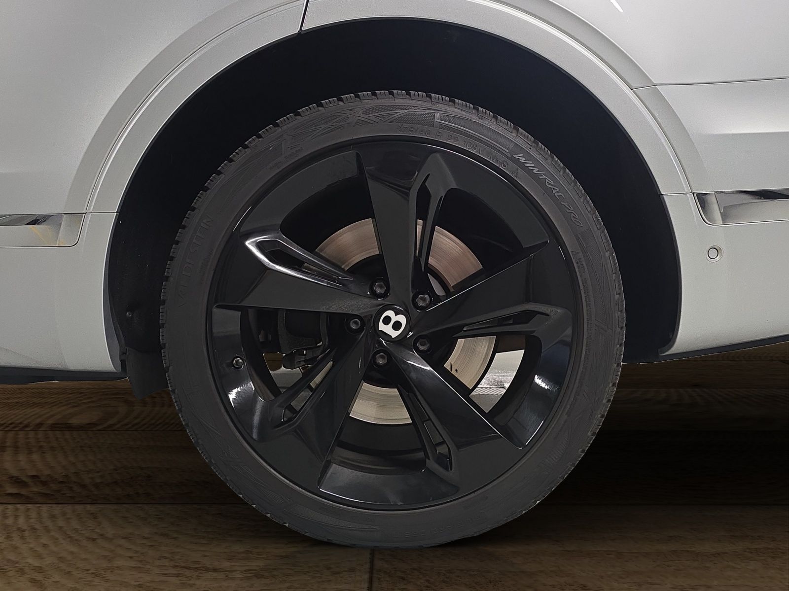 BENTLEY Bentayga W12-image-30