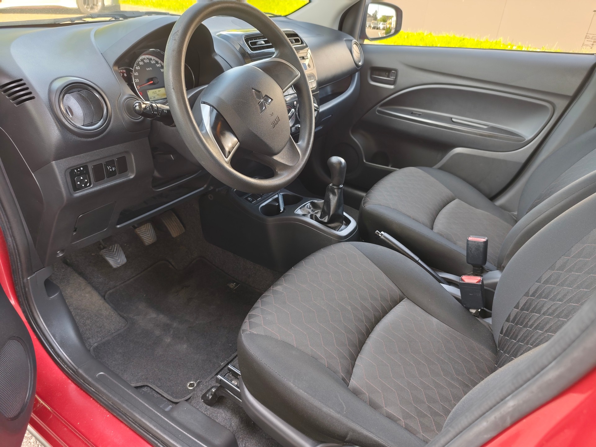 MITSUBISHI Space Star 1.0 Entry-image-6