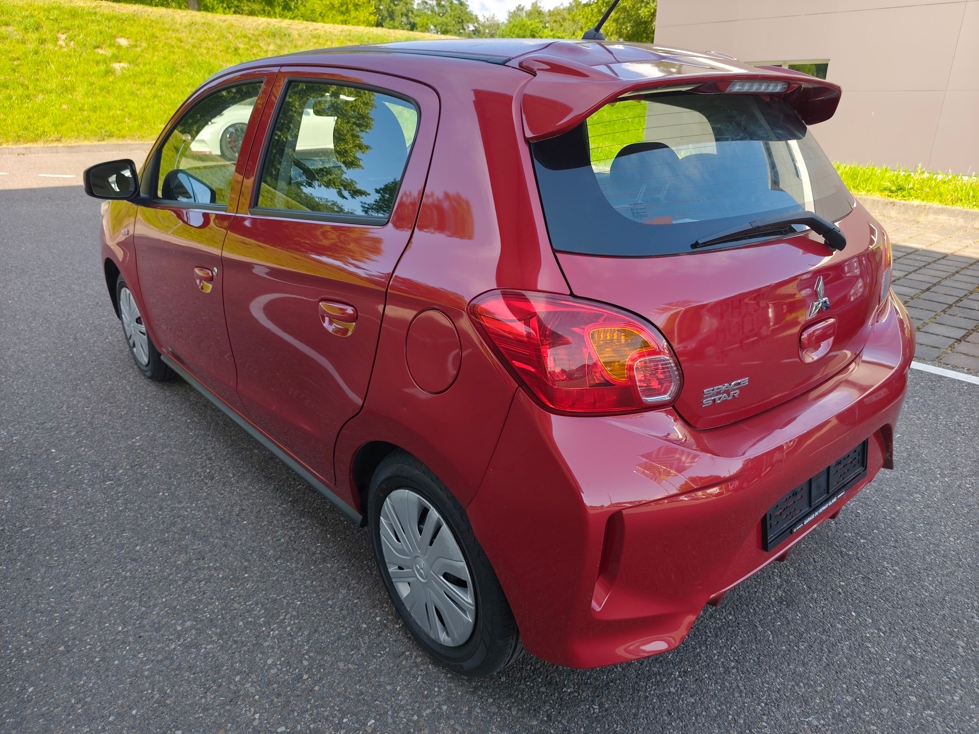 MITSUBISHI Space Star 1.0 Entry-image-5