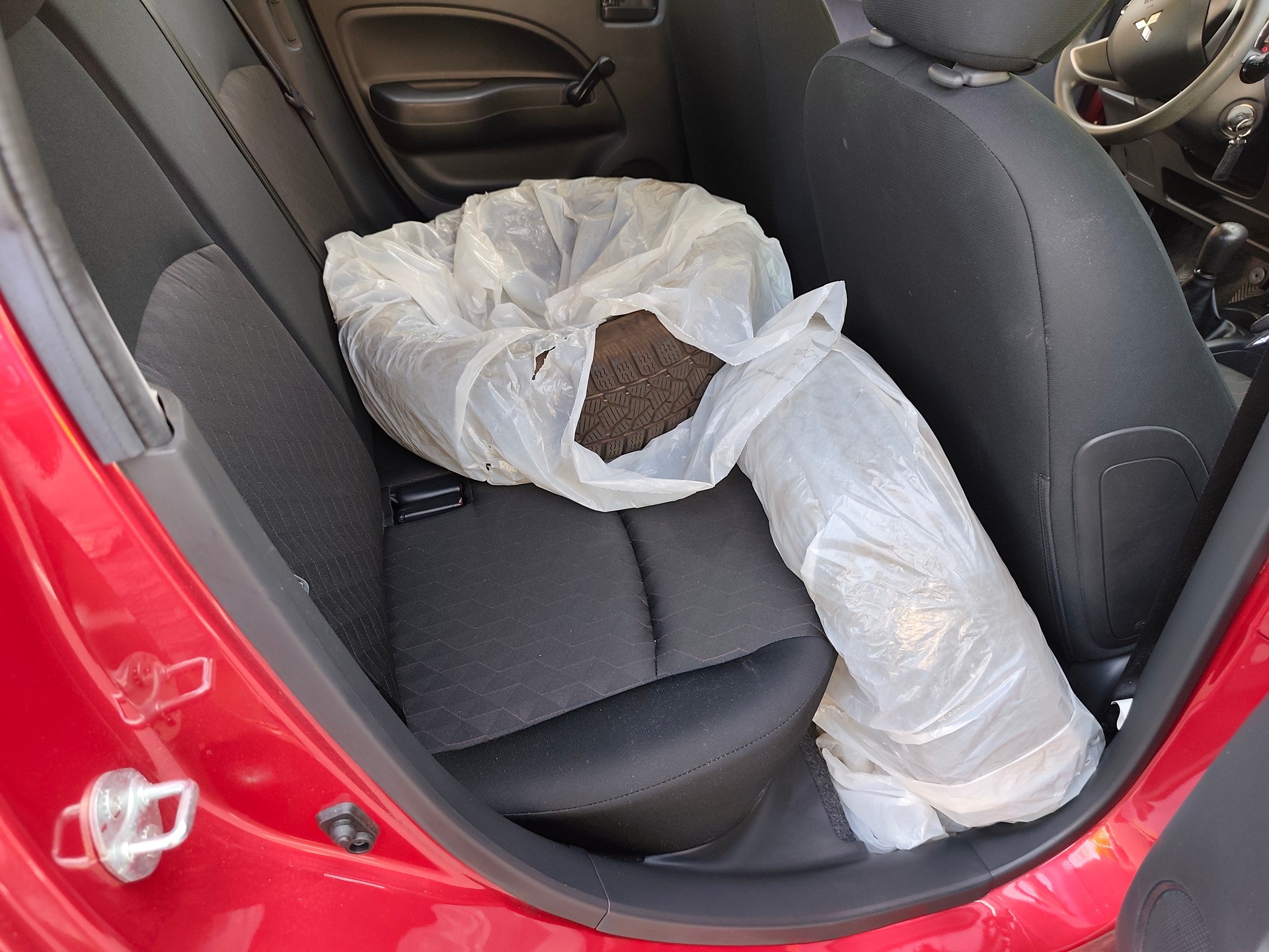MITSUBISHI Space Star 1.0 Entry-image-9