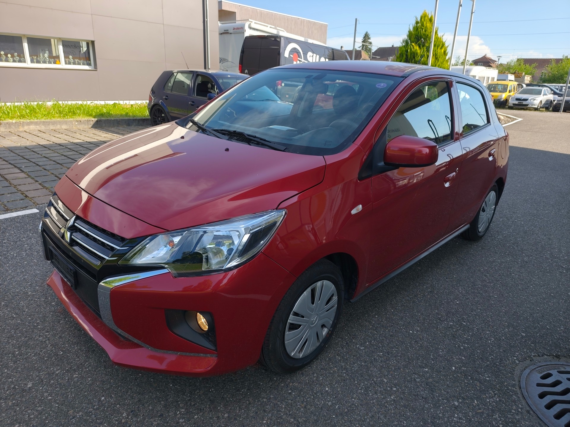 MITSUBISHI Space Star 1.0 Entry-image-1