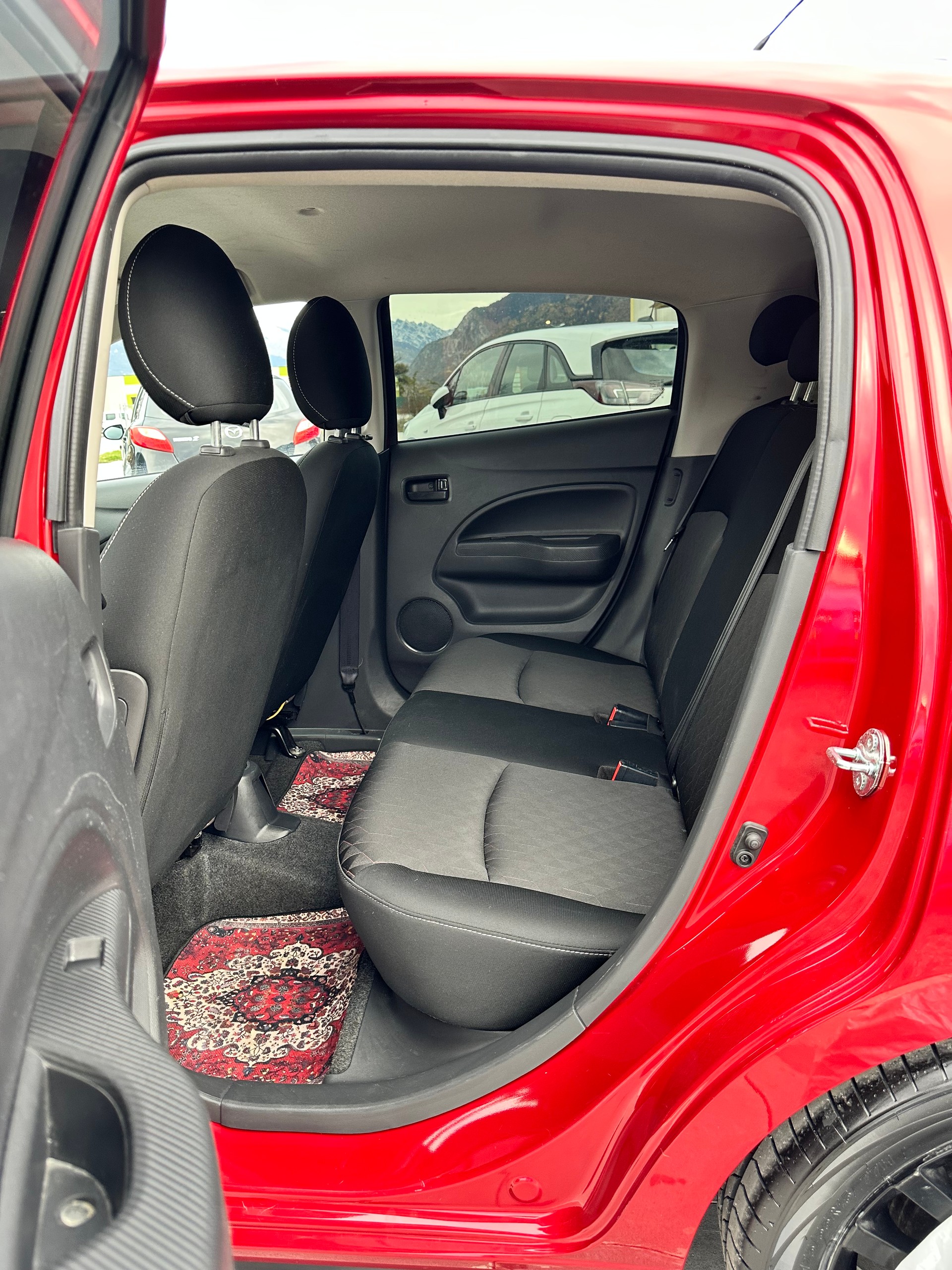 MITSUBISHI Space Star 1.2 Value CVT-image-14