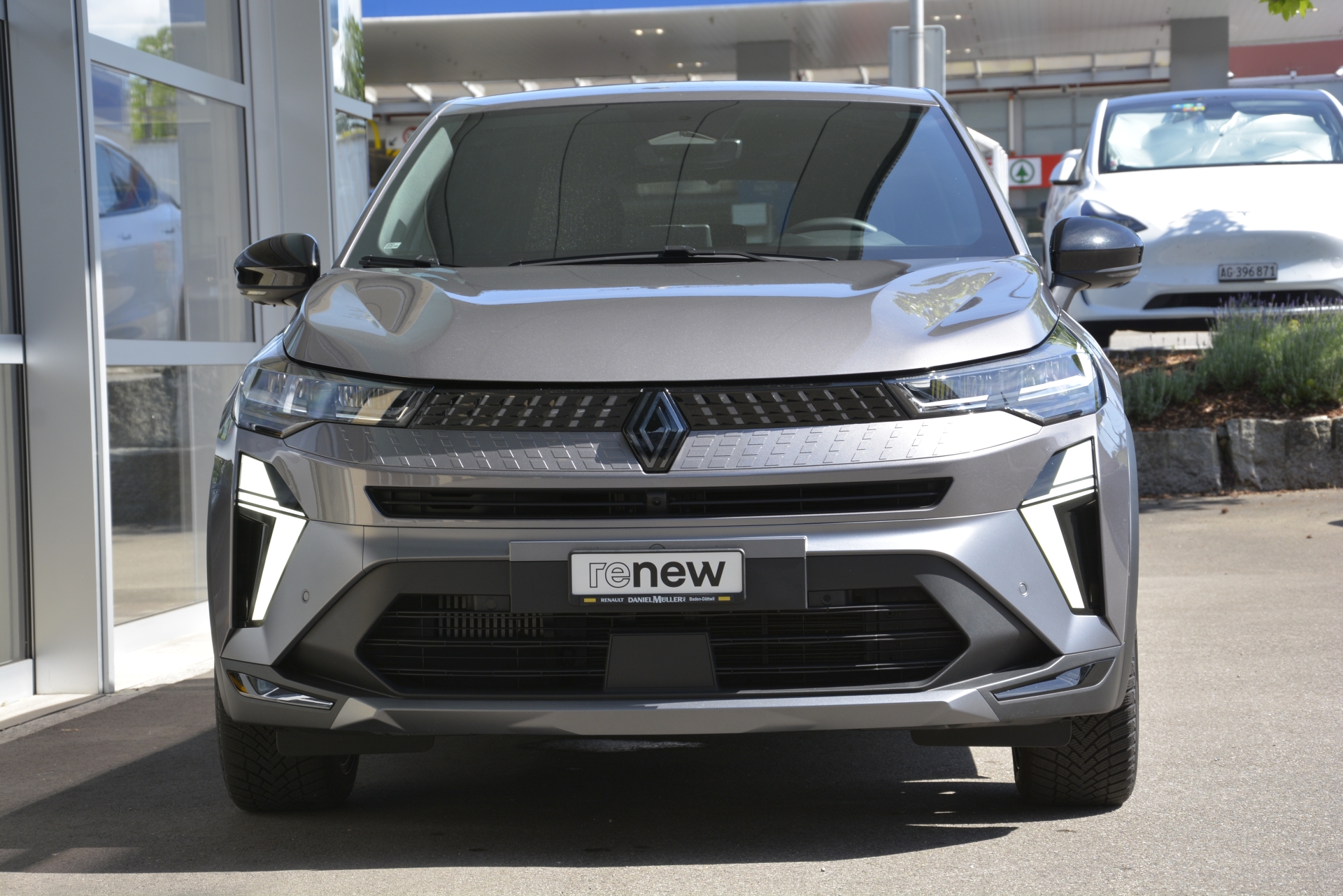 RENAULT Captur 1.3 TCe 160 esprit Alpine EDC-image-1