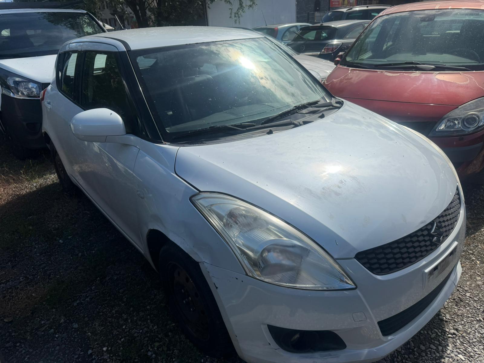 SUZUKI Swift 1.2i 16V GL 4x4-image-9
