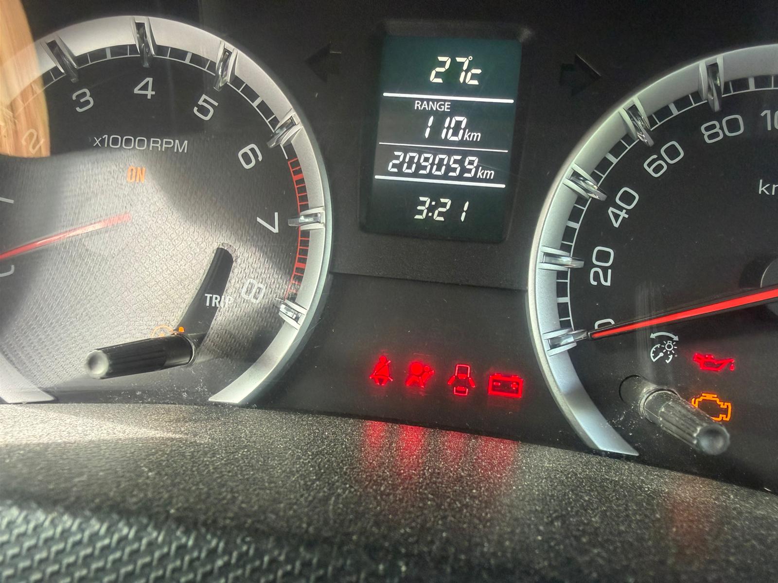 SUZUKI Swift 1.2i 16V GL 4x4-image-4