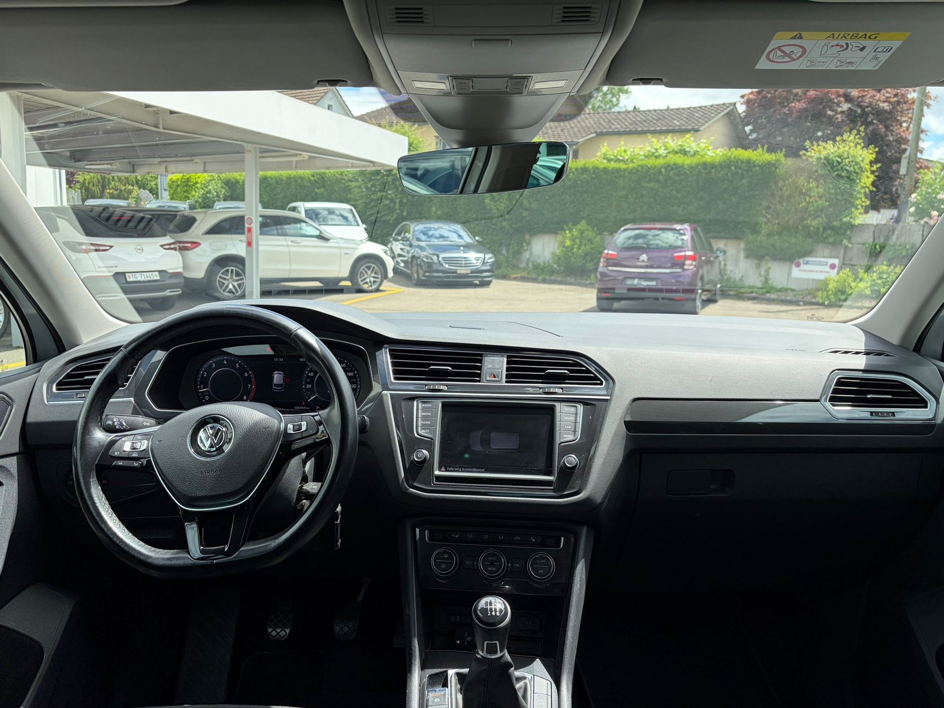 VW Tiguan 2.0TSI Highline 4Motion-image-9