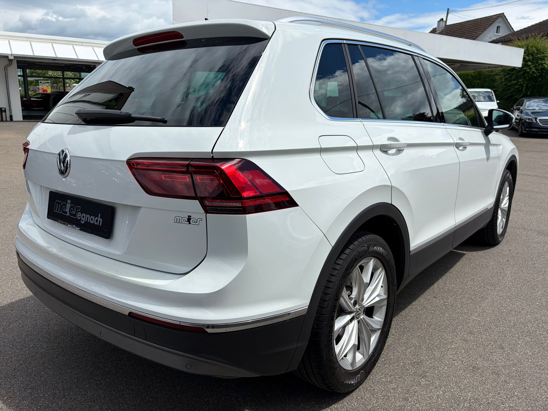 VW Tiguan 2.0TSI Highline 4Motion-image-8