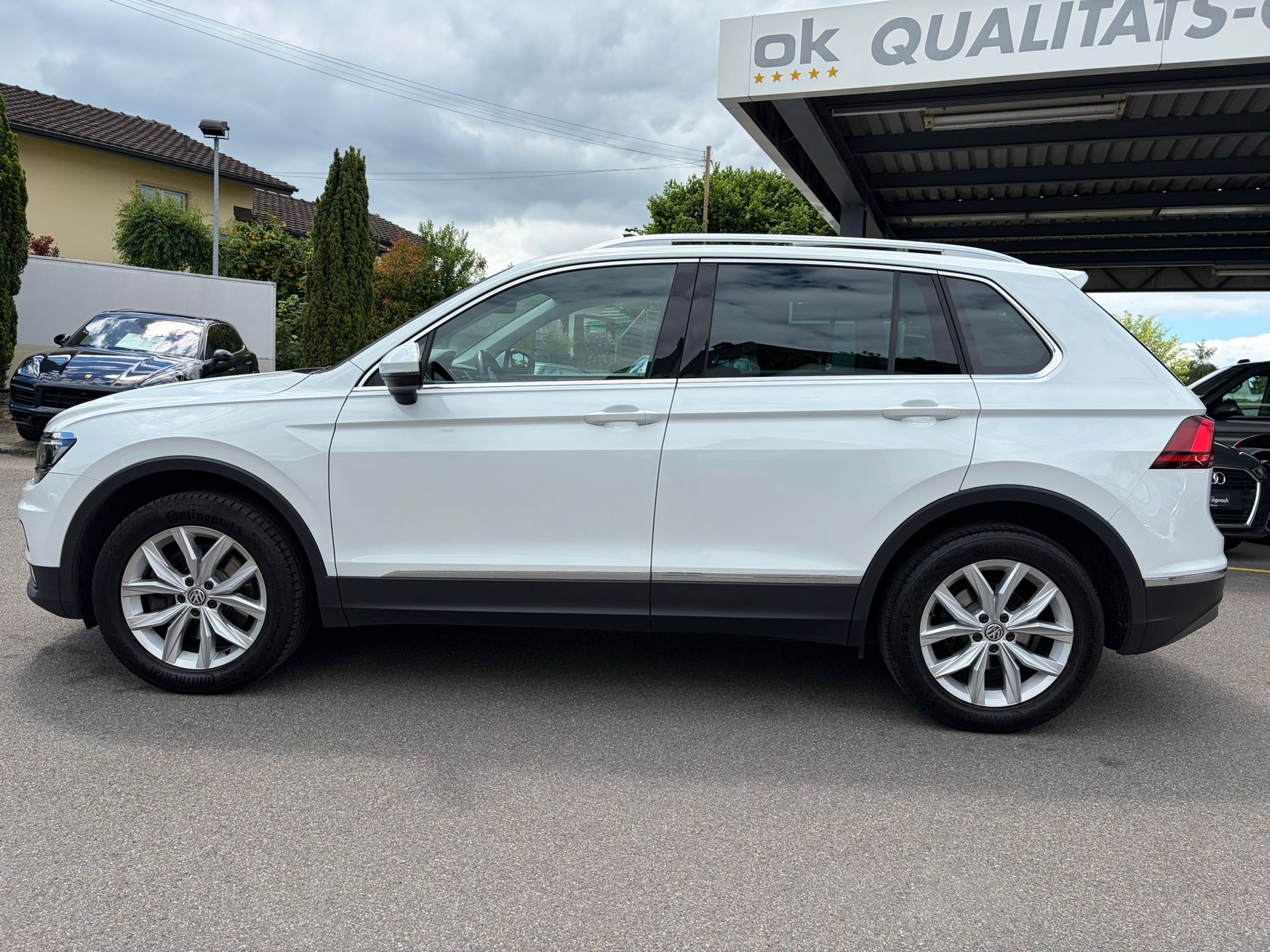 VW Tiguan 2.0TSI Highline 4Motion-image-3