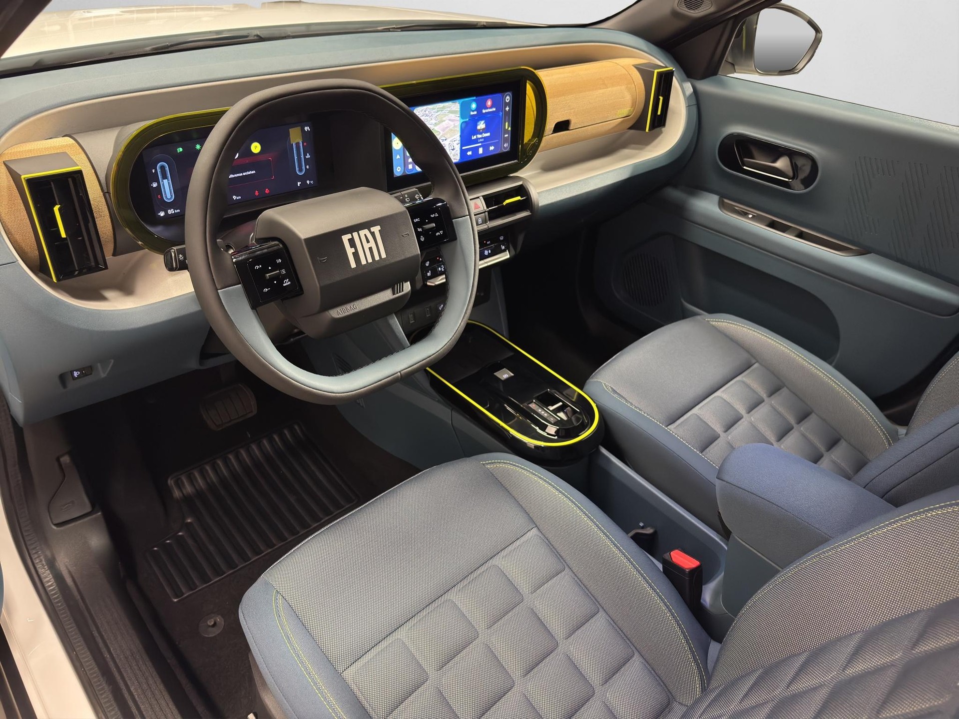 FIAT Grande Panda 1.2 Hybrid La Prima-image-10