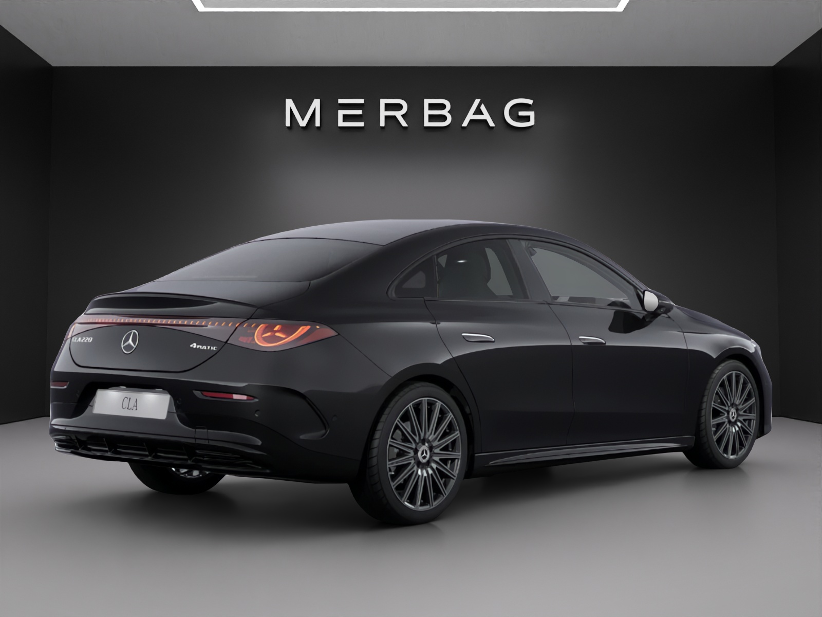 MERCEDES-BENZ CLA 220 4Matic 8G-DCT-image-4