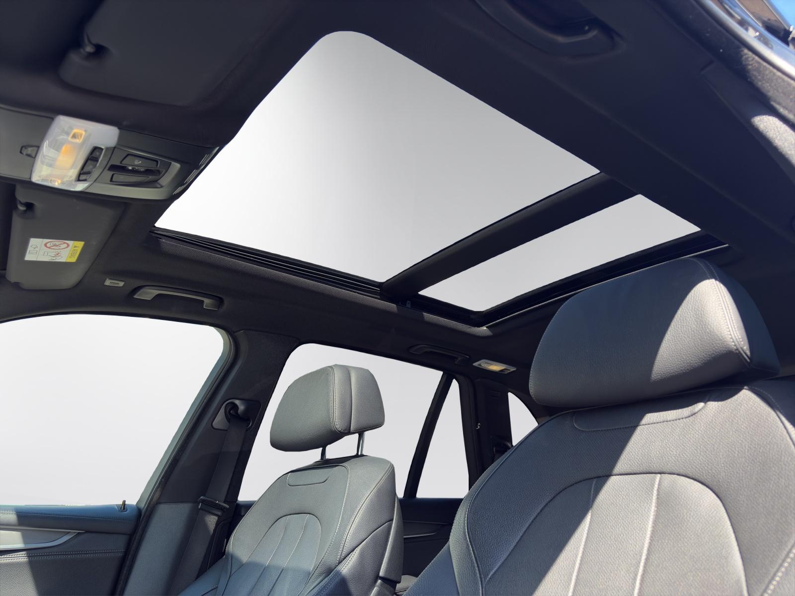 BMW X5 xDrive M50d Steptronic-image-13