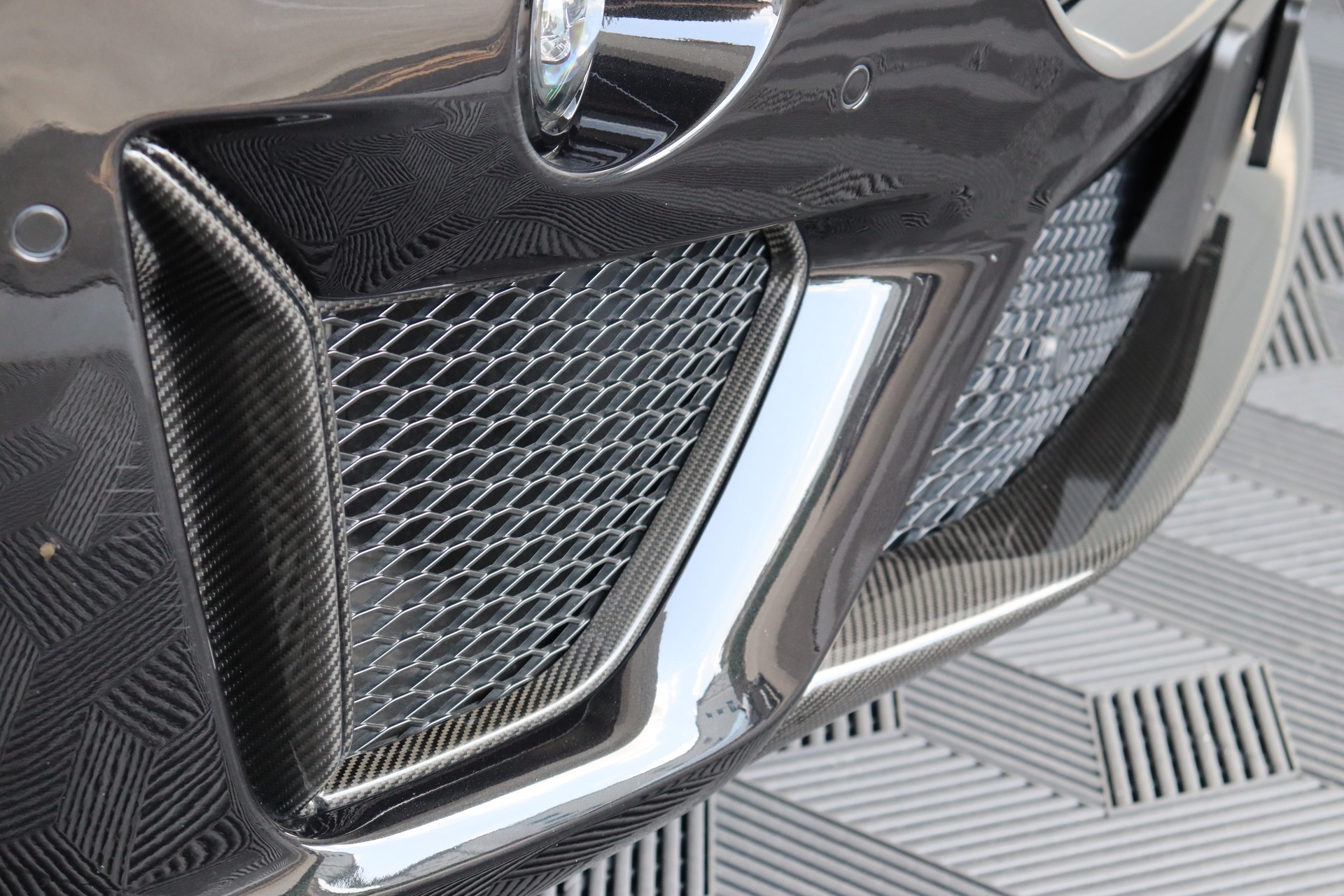 MASERATI Levante 3.8 V8 Trofeo Q4 Automatica Ultima-image-5