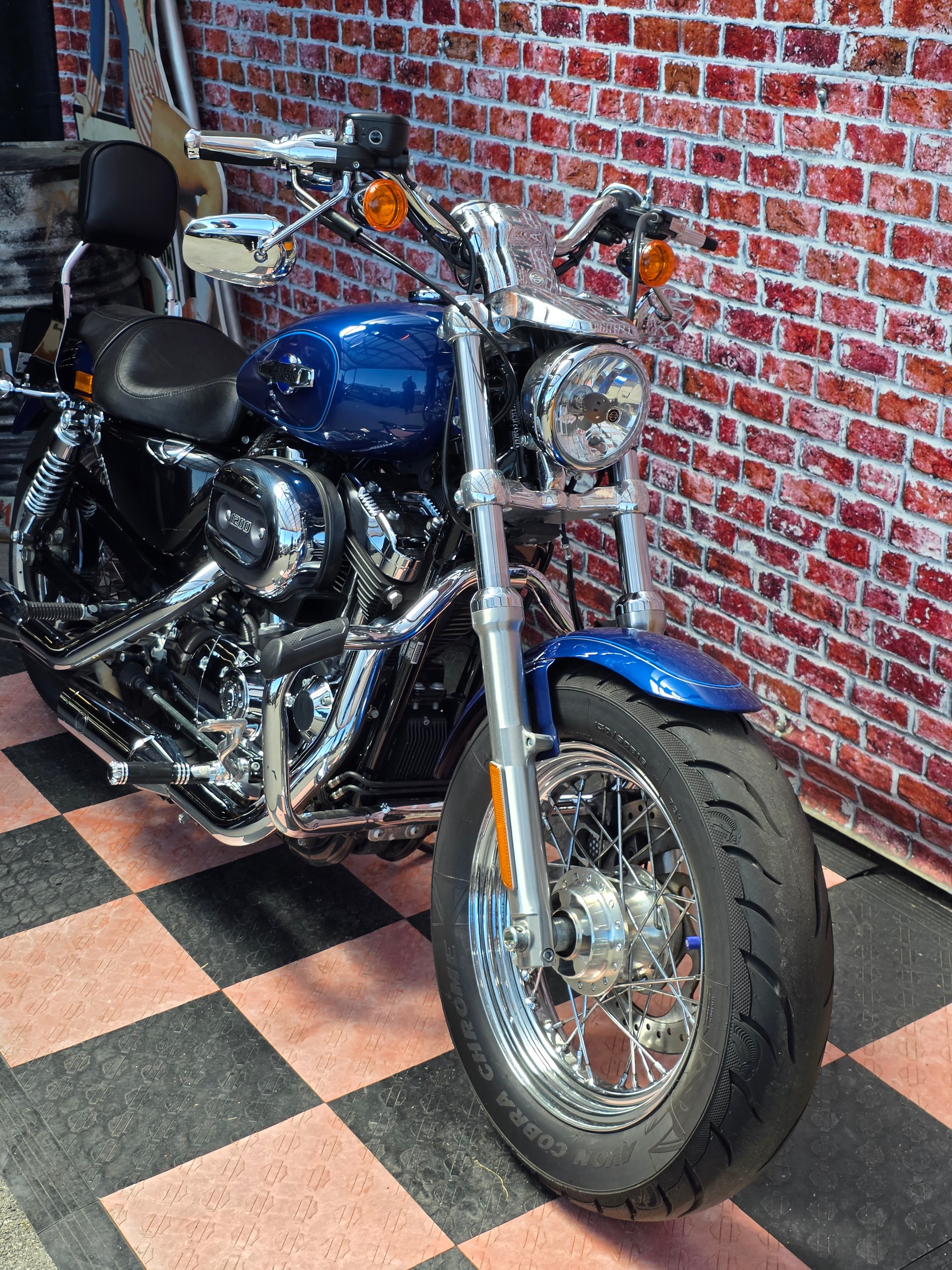 HARLEY-DAVIDSON XL 1200 C Sportster Custom ABS-image-5