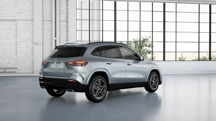 MERCEDES-BENZ GLA 220 4Matic 8G-DCT-showroom-element-3