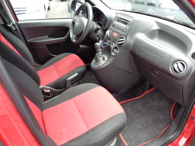 FIAT Panda 1.3 16V JTD Climbing 4x4-image-6