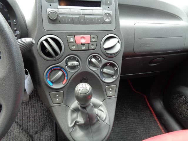 FIAT Panda 1.3 16V JTD Climbing 4x4-image-10