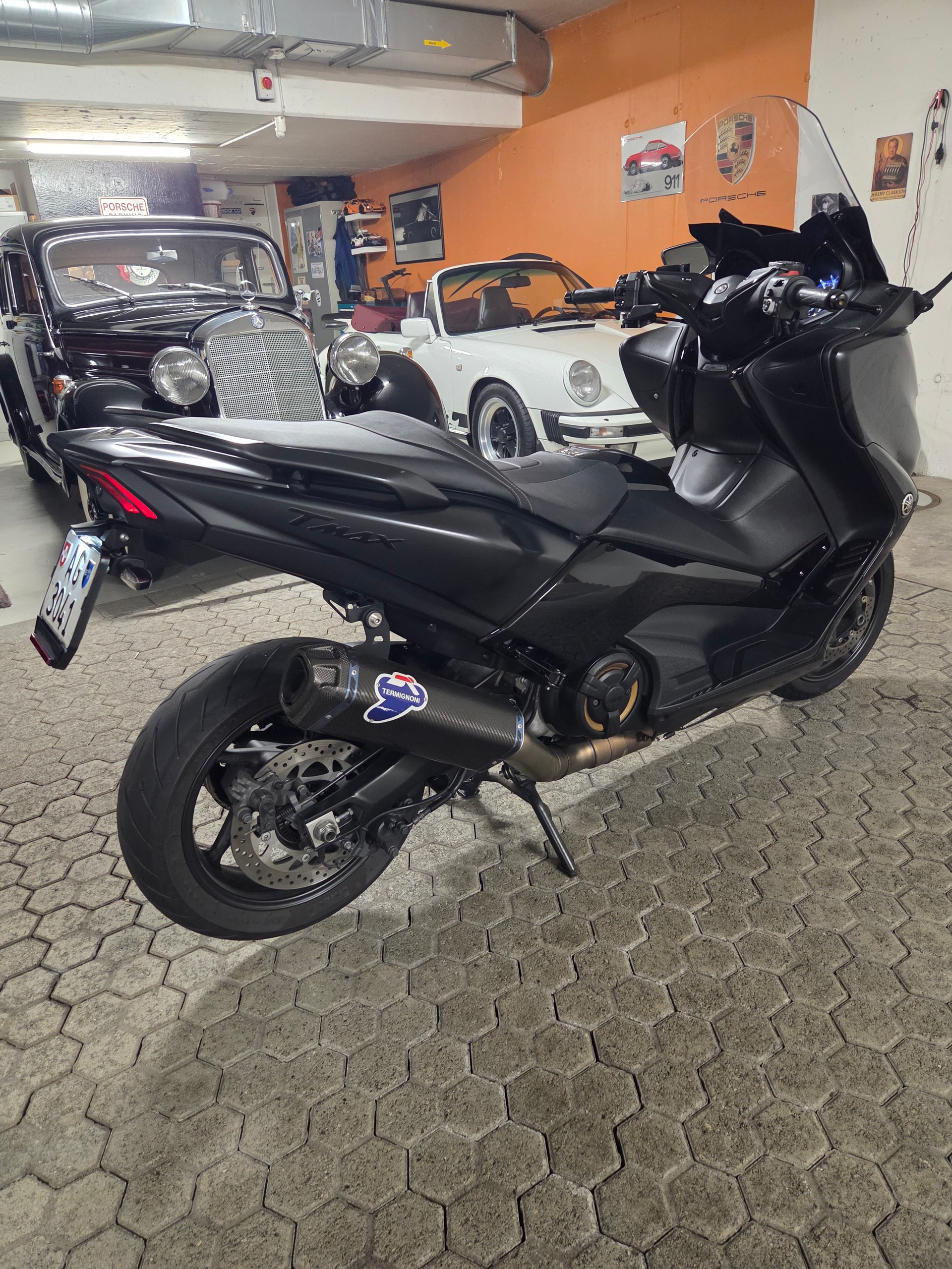 YAMAHA T-MAX XP 530 SX ABS-image-3