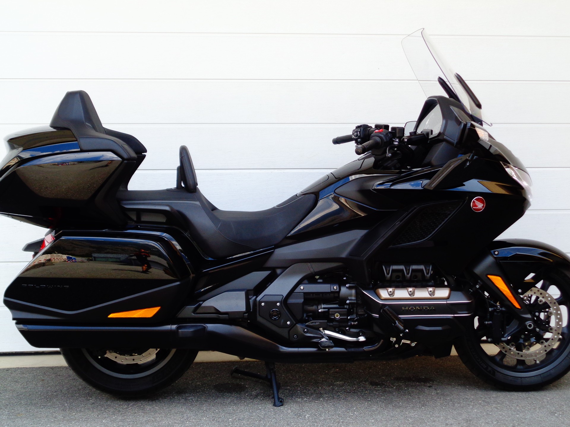 HONDA GL 1800 ES Tour Goldwing E-Suspension-image-2
