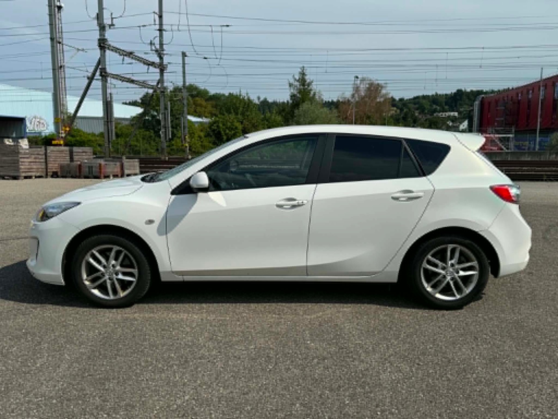MAZDA 3 2.0 16V DISI Sport-image-6