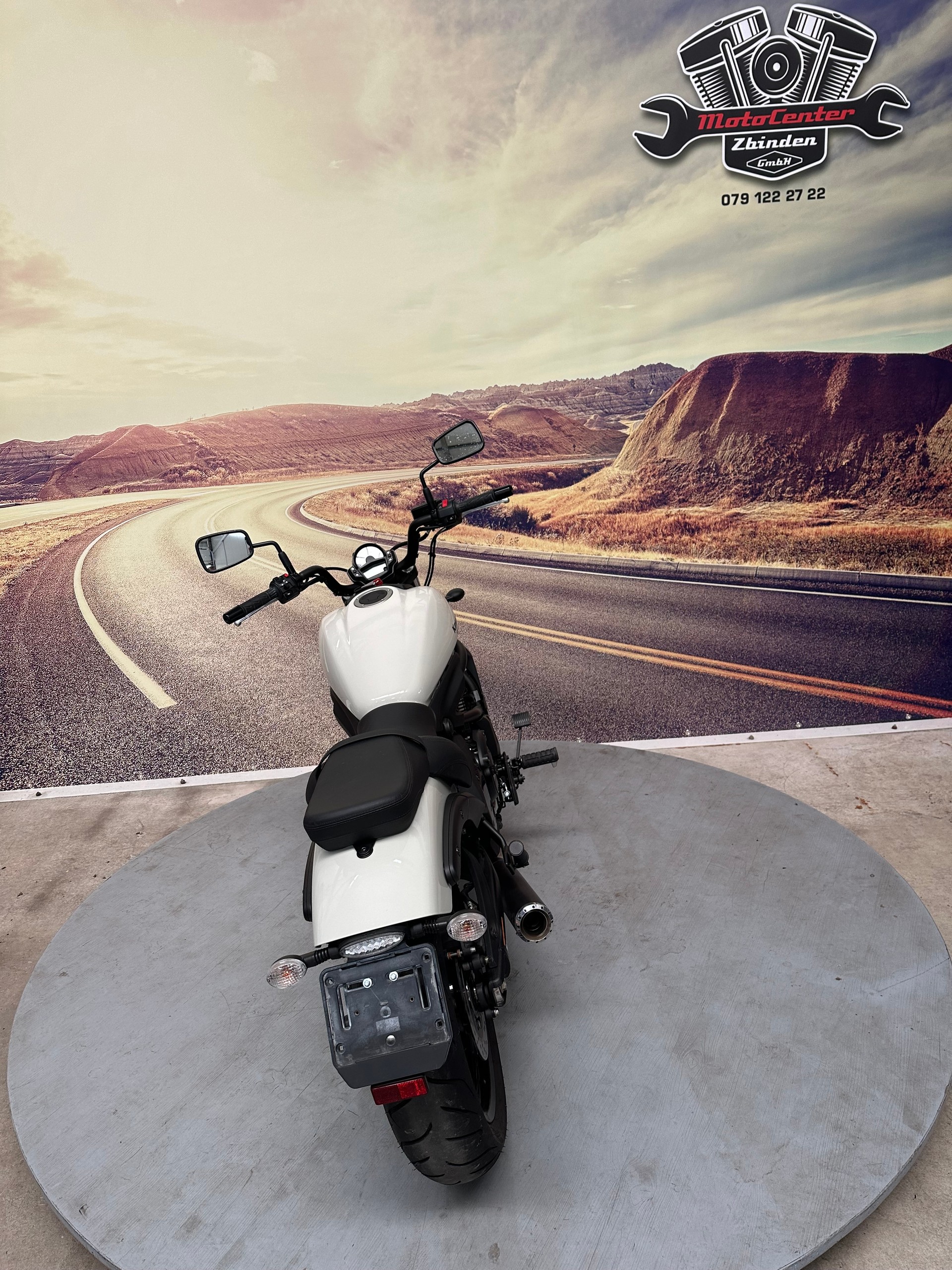 KAWASAKI Vulcan S ABS mit Miller Auspuff-image-7
