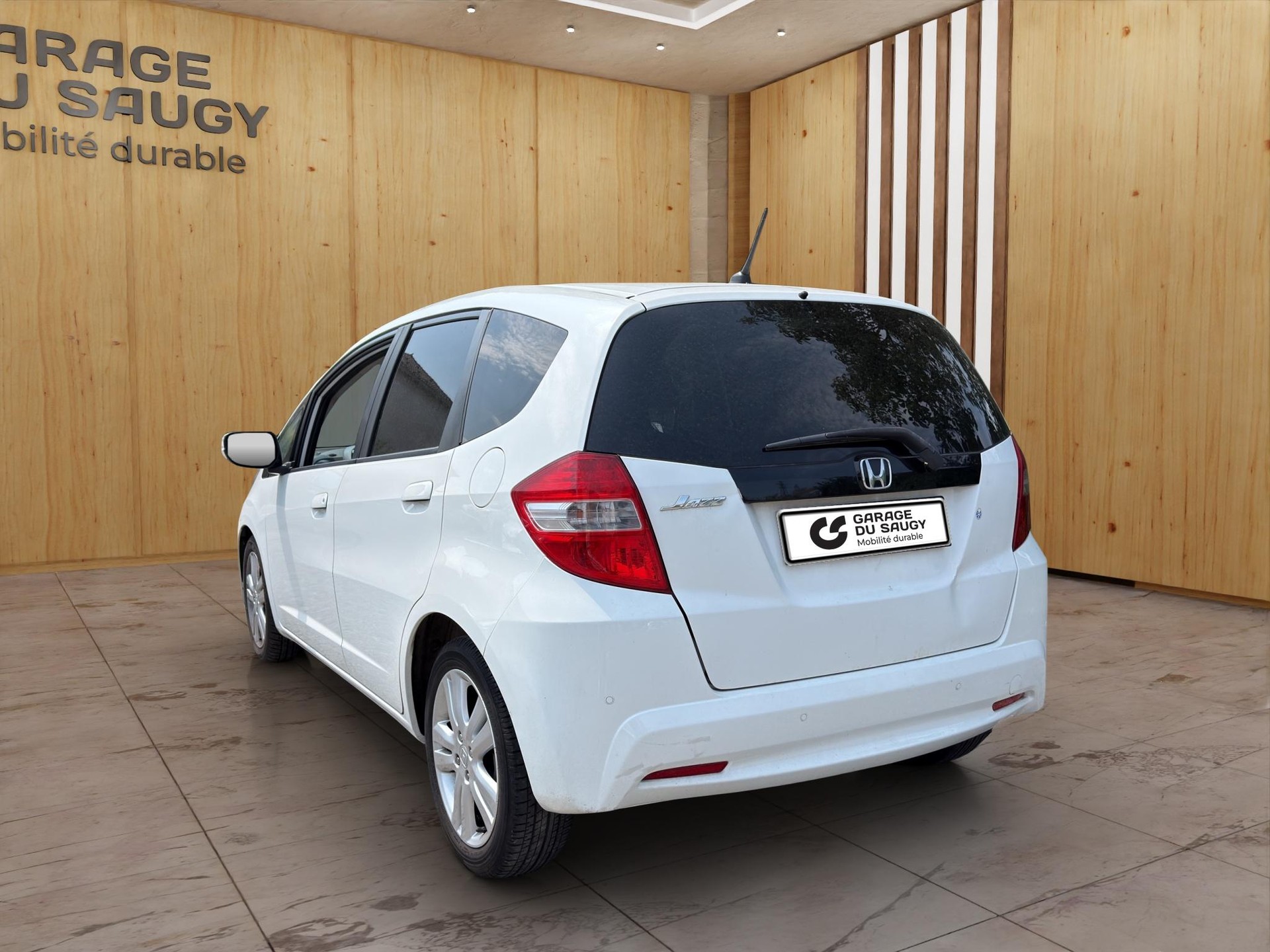 HONDA Jazz 1.4i Comfort Plus-showroom-element-3