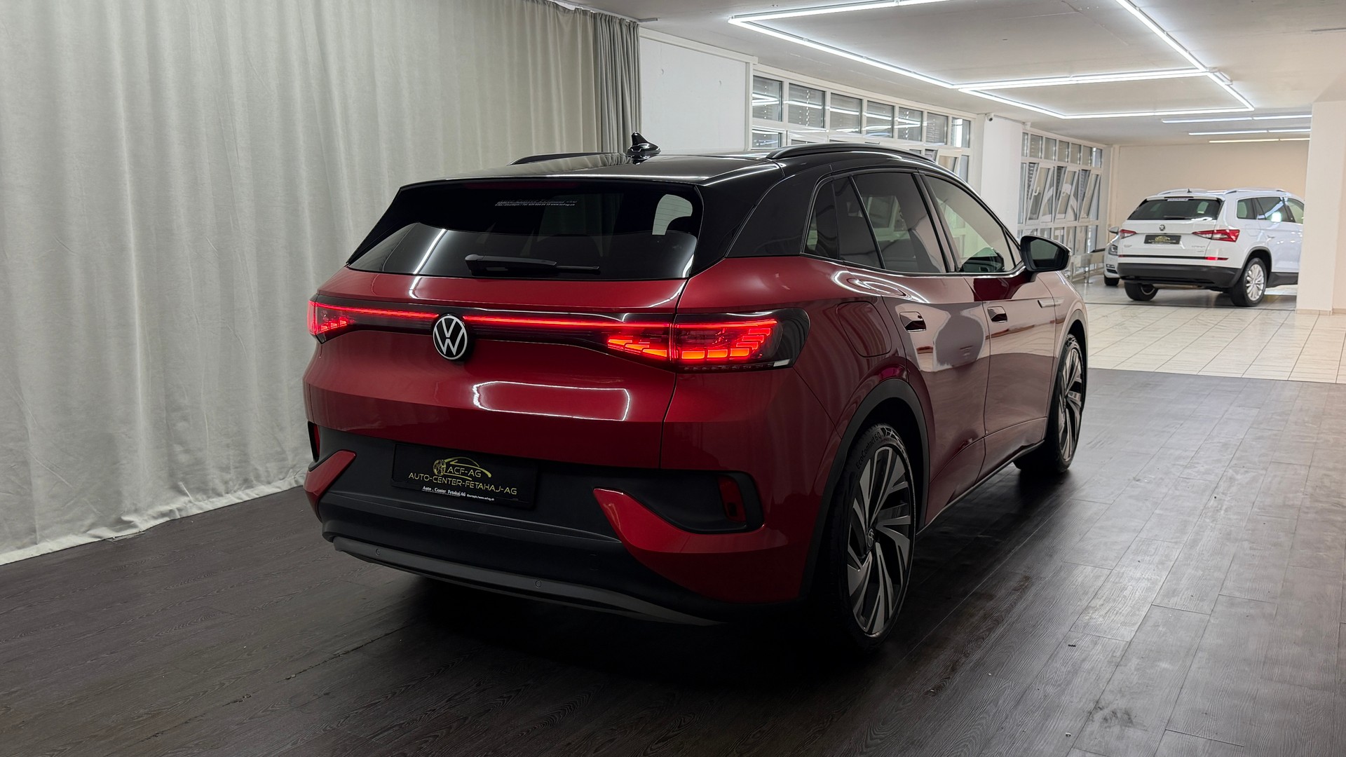 VW ID.4 GTX 77 kWh 4Motion-showroom-element-3