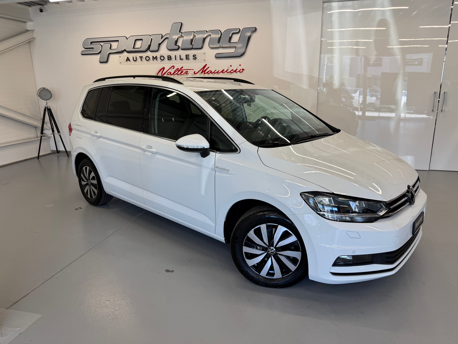VW Touran 2.0 TDI 7 places BlueMotion Technology Comfortline DSG-showroom-element-1
