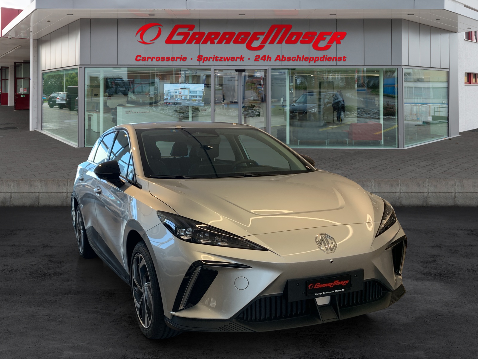 MG 4 64 kWh Premium-image-2
