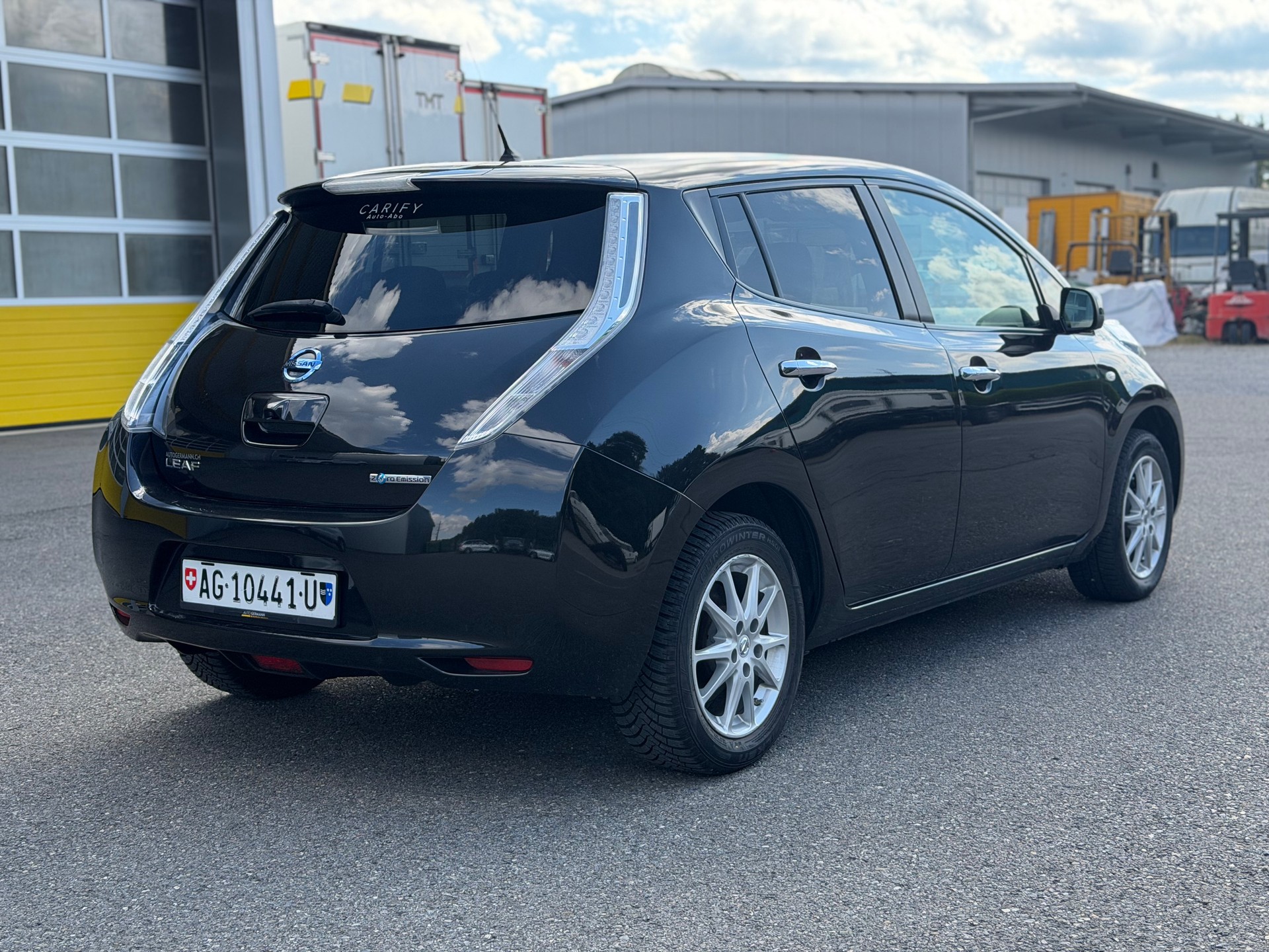 NISSAN Leaf acenta 24kWh (incl battery)-image-4