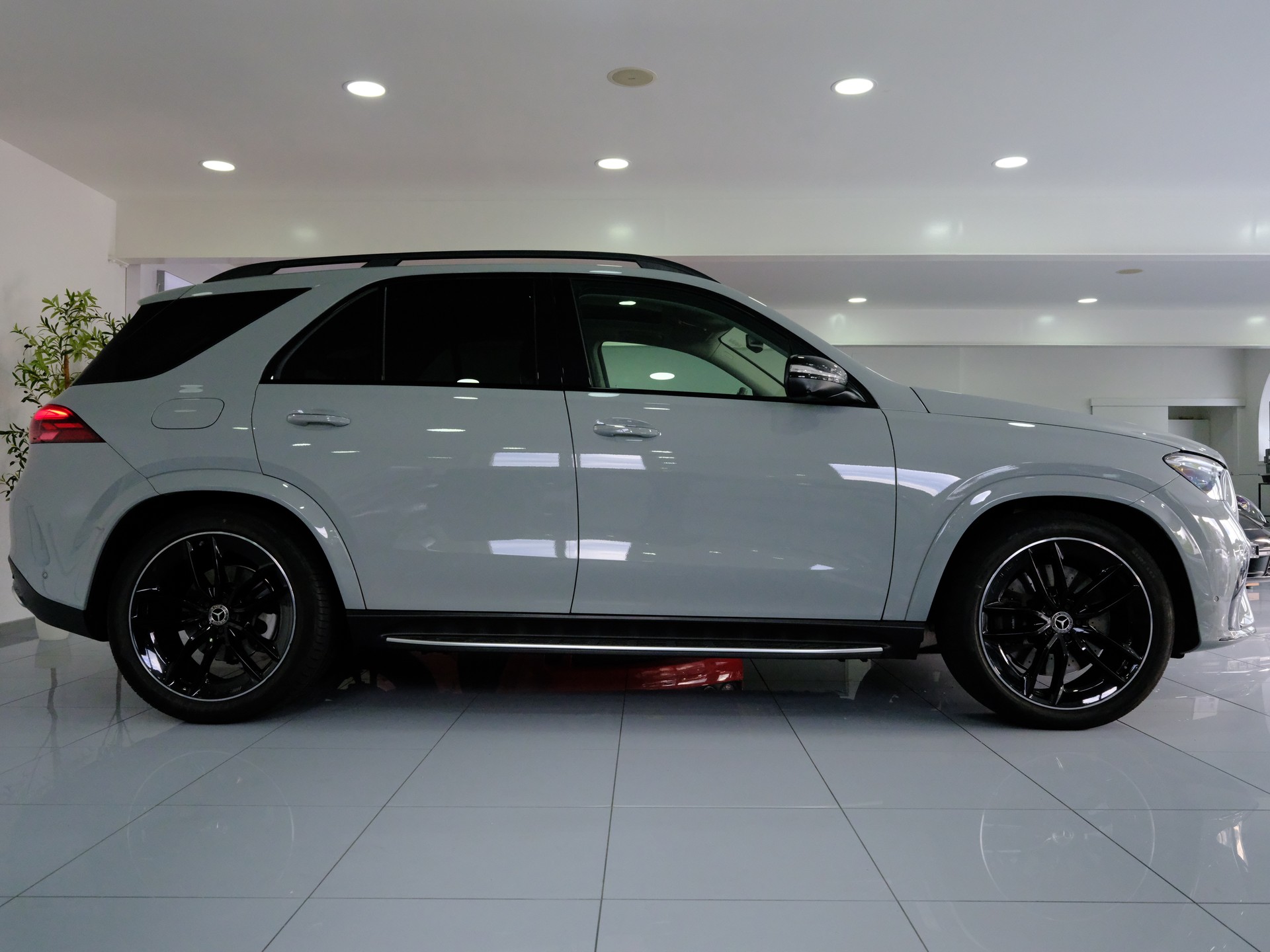 MERCEDES-BENZ GLE 450 d 4Matic 9G-Tronic-image-7