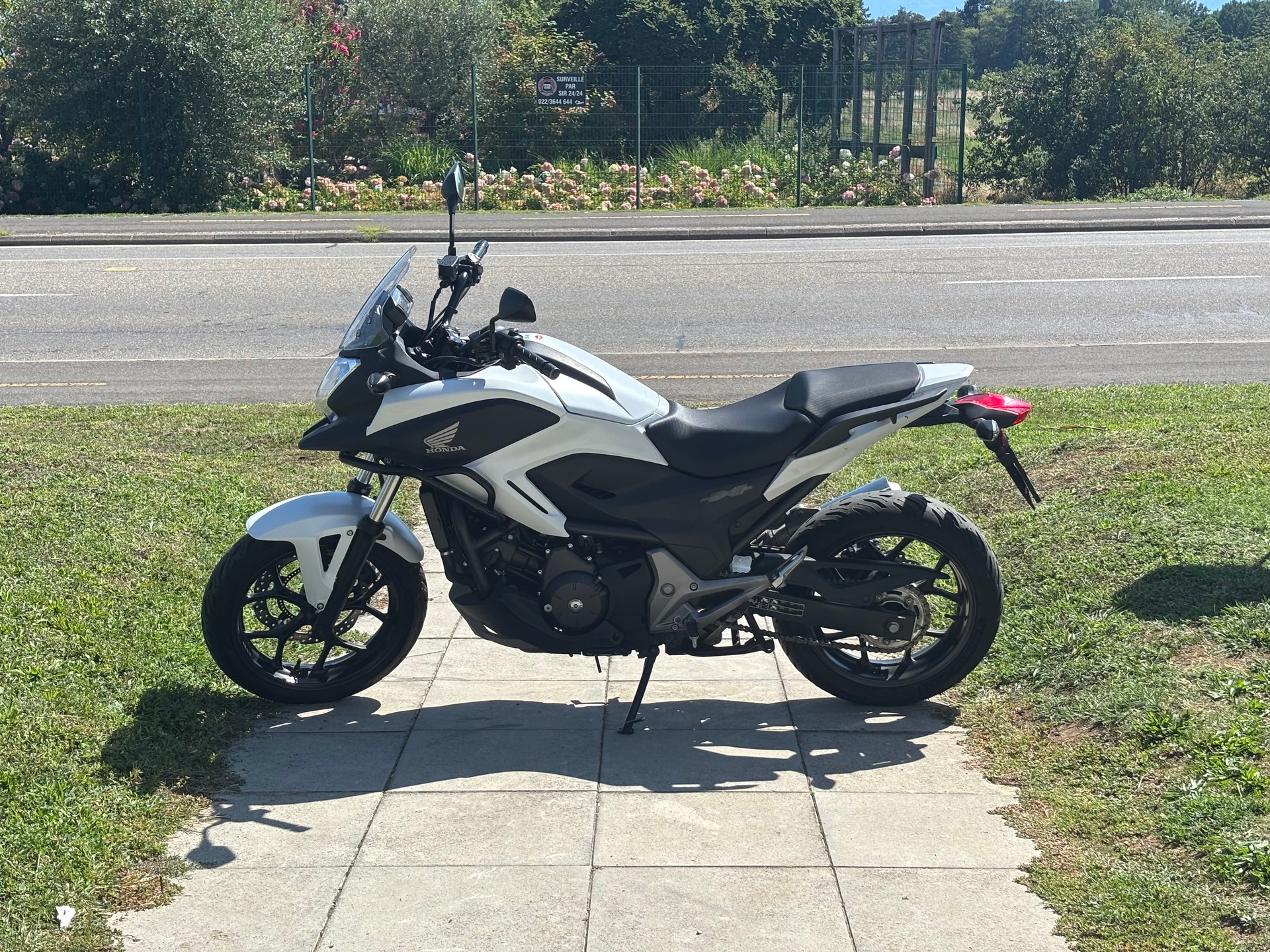 HONDA NC 750 X DTC ABS-image-3