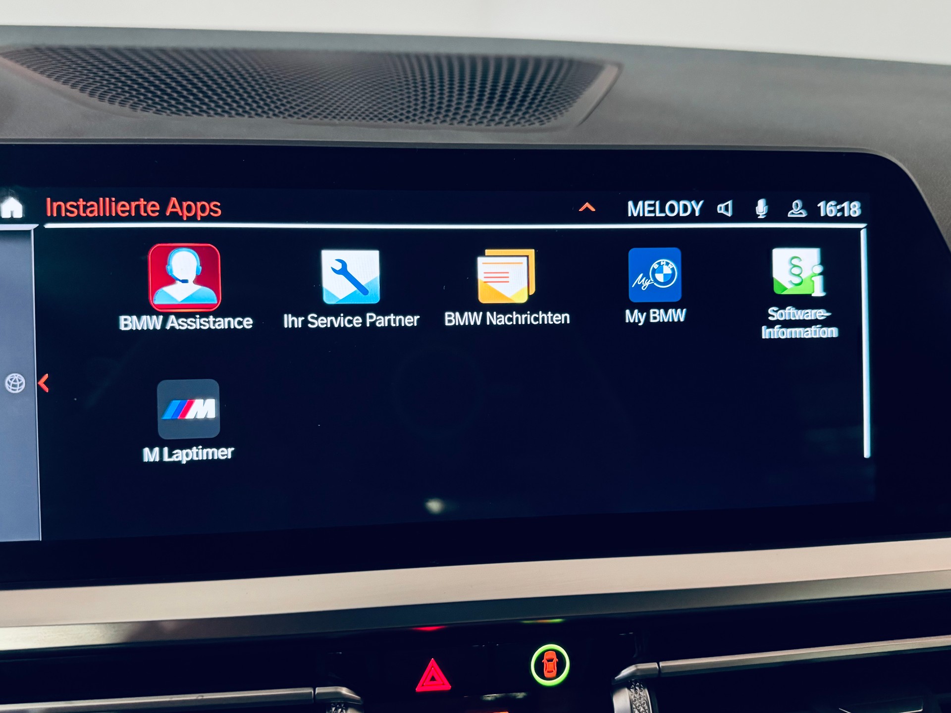 BMW 330d xDrive 48V Touring M Sport Steptronic-image-24