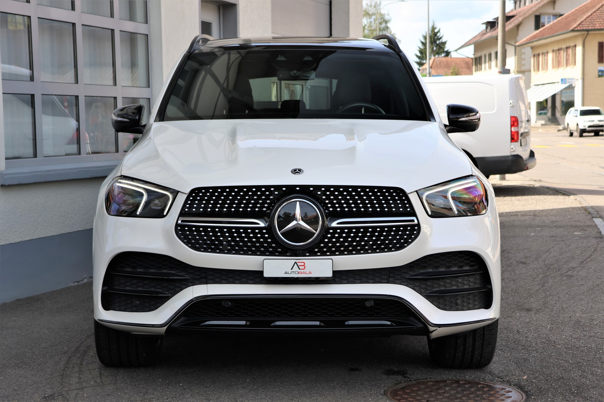 MERCEDES-BENZ GLE 450 4Matic AMG Line 9G-Tronic (CH) + 3.5T AHK-showroom-element-1