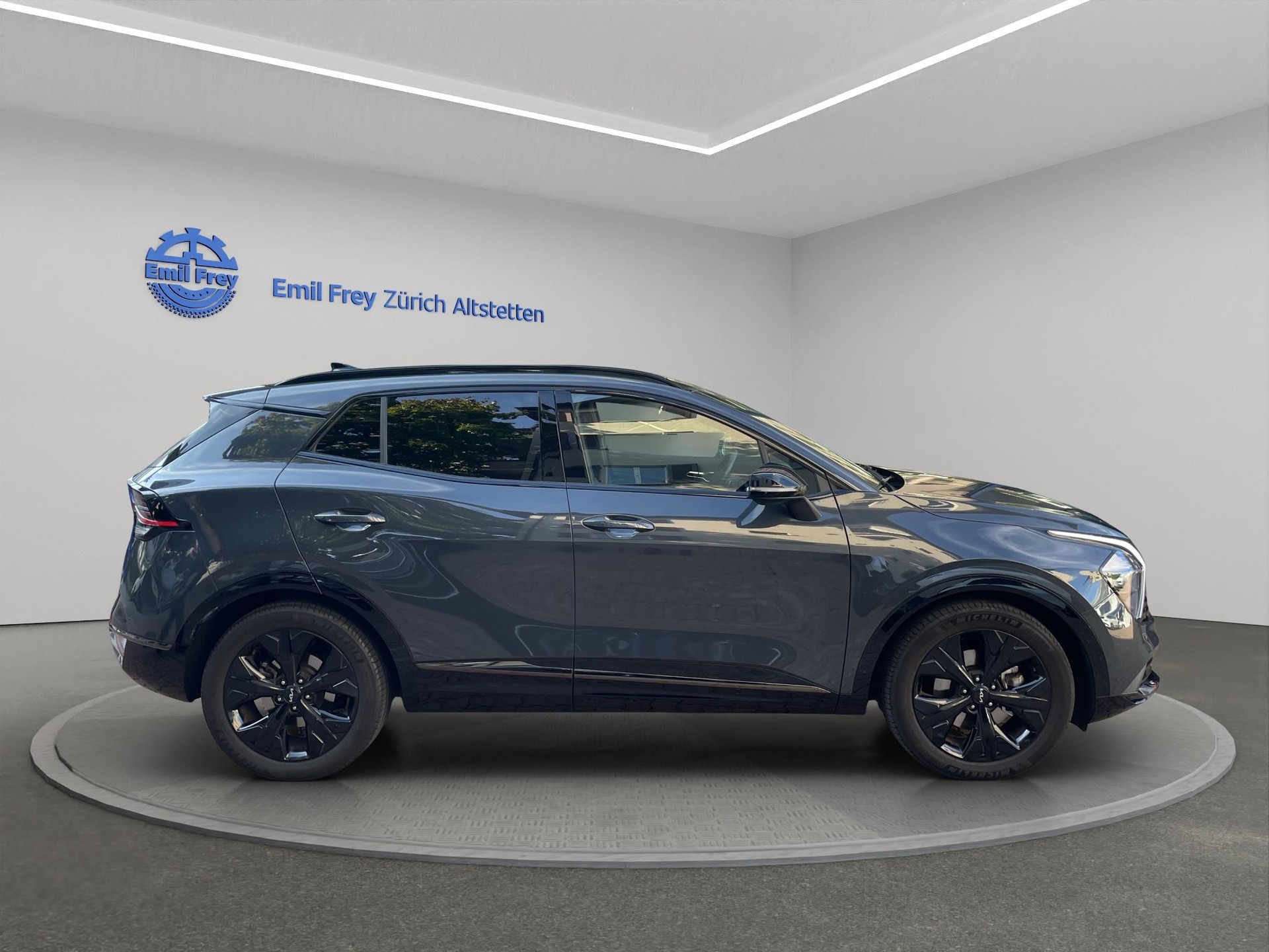 KIA Sportage 1.6 T-GDi Power Edition-showroom-element-3