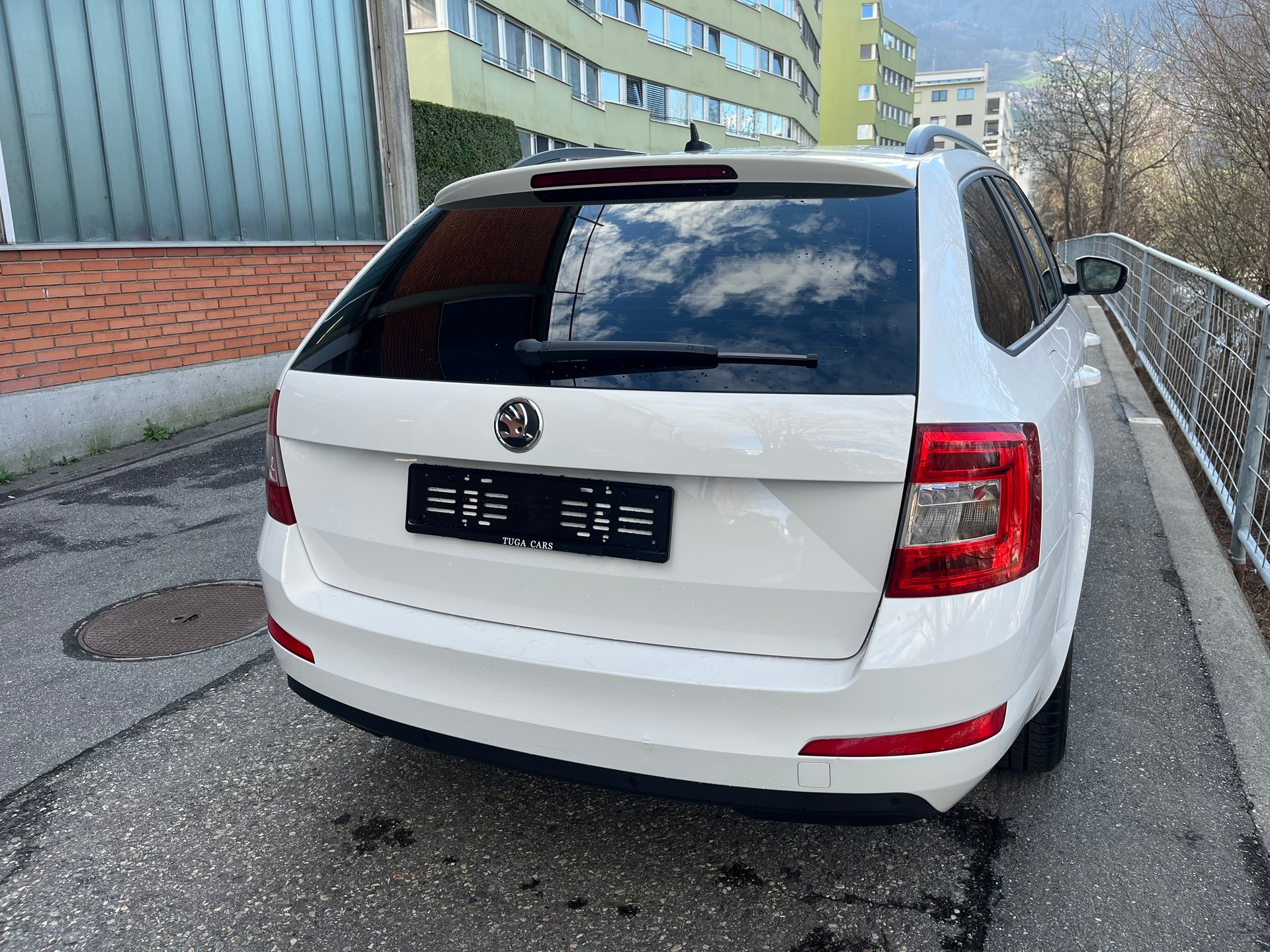 SKODA Octavia Combi 1.8 TSI Elegance 4x4 DSG-showroom-element-3